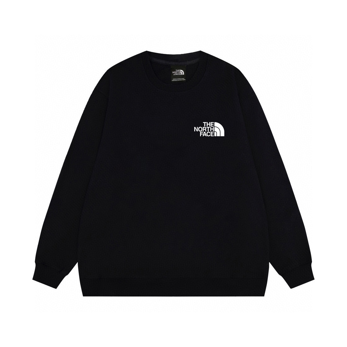 💰95  
TNF 北面 姜饼人联名情侣卫衣
商品参数：
面料采用380克水柔棉（质量天花板）摸到手就知道值 衣服采用落肩袖百搭好看  三针五线做工，领口包包边条
螺纹采用480g高克重重磅纯棉螺纹 同缸定织定染
软糯舒适透气柔软又亲肤!下半身随意搭配出行、怎么穿都好看!
上身显瘦挑高!小哥小姐姐绝对是你衣橱
穿洗多次都不愿扔掉的一款卫衣!赶紧入手吧✨
                     
Color：黑色 白色
Size：M/L/XL

                    胸围         肩宽       衣长
           M       110         56           70      
           L        116          59        72               
           XL      122        62          74  
              
           【注：手工测量 存在1～3 cm 误差】