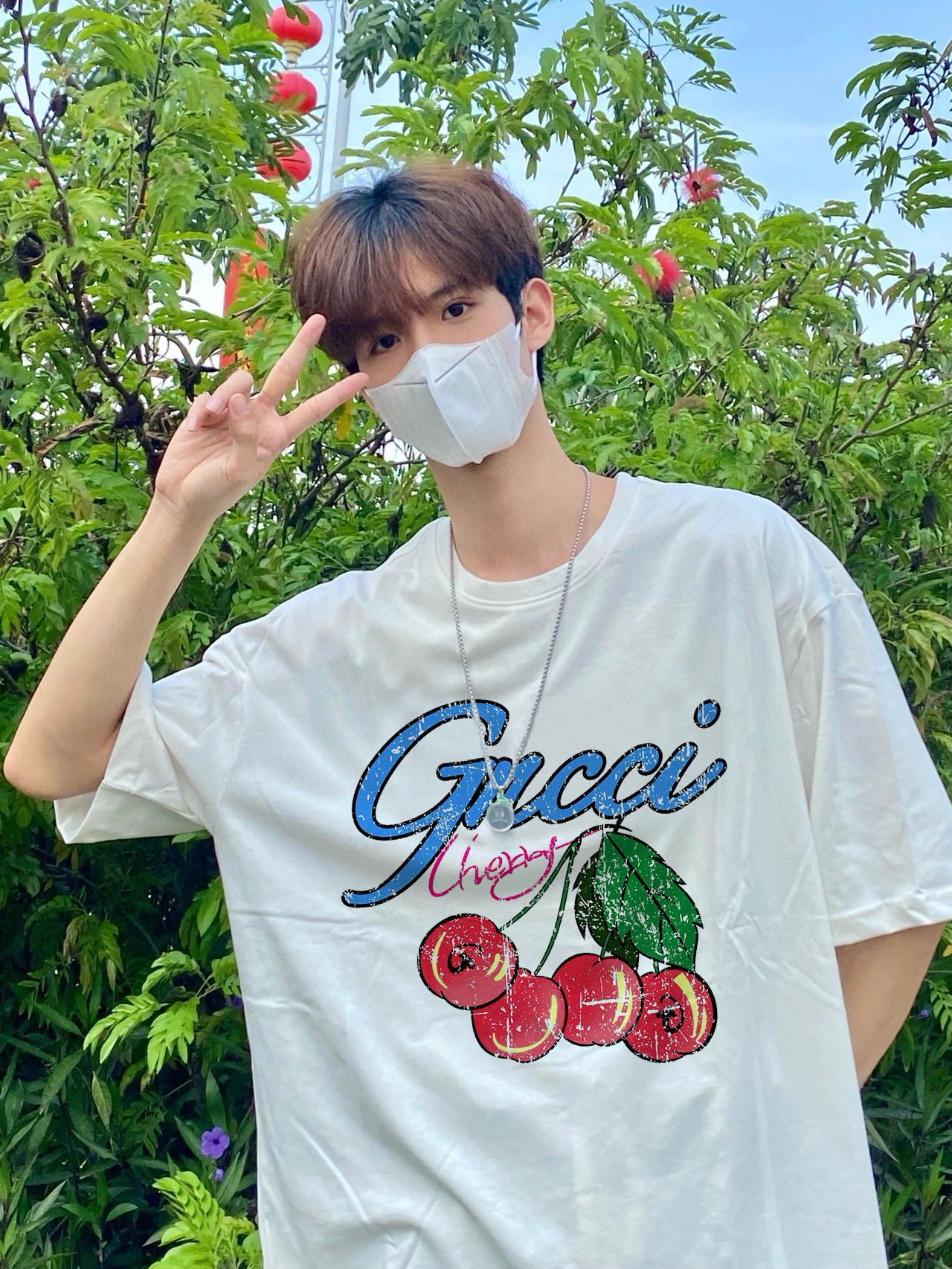 Gucci T-Shirt 05649