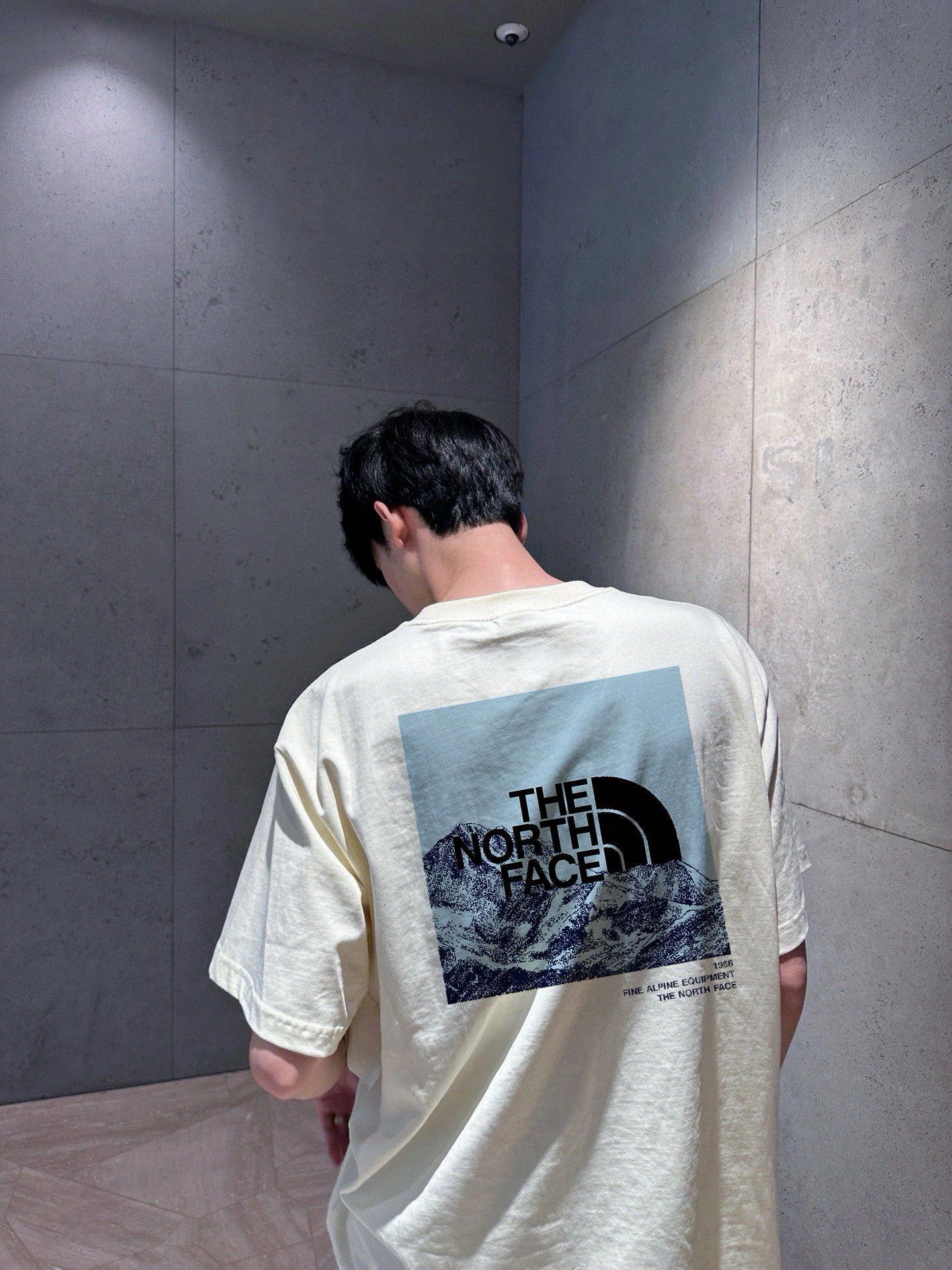 T-Shirt 05952
