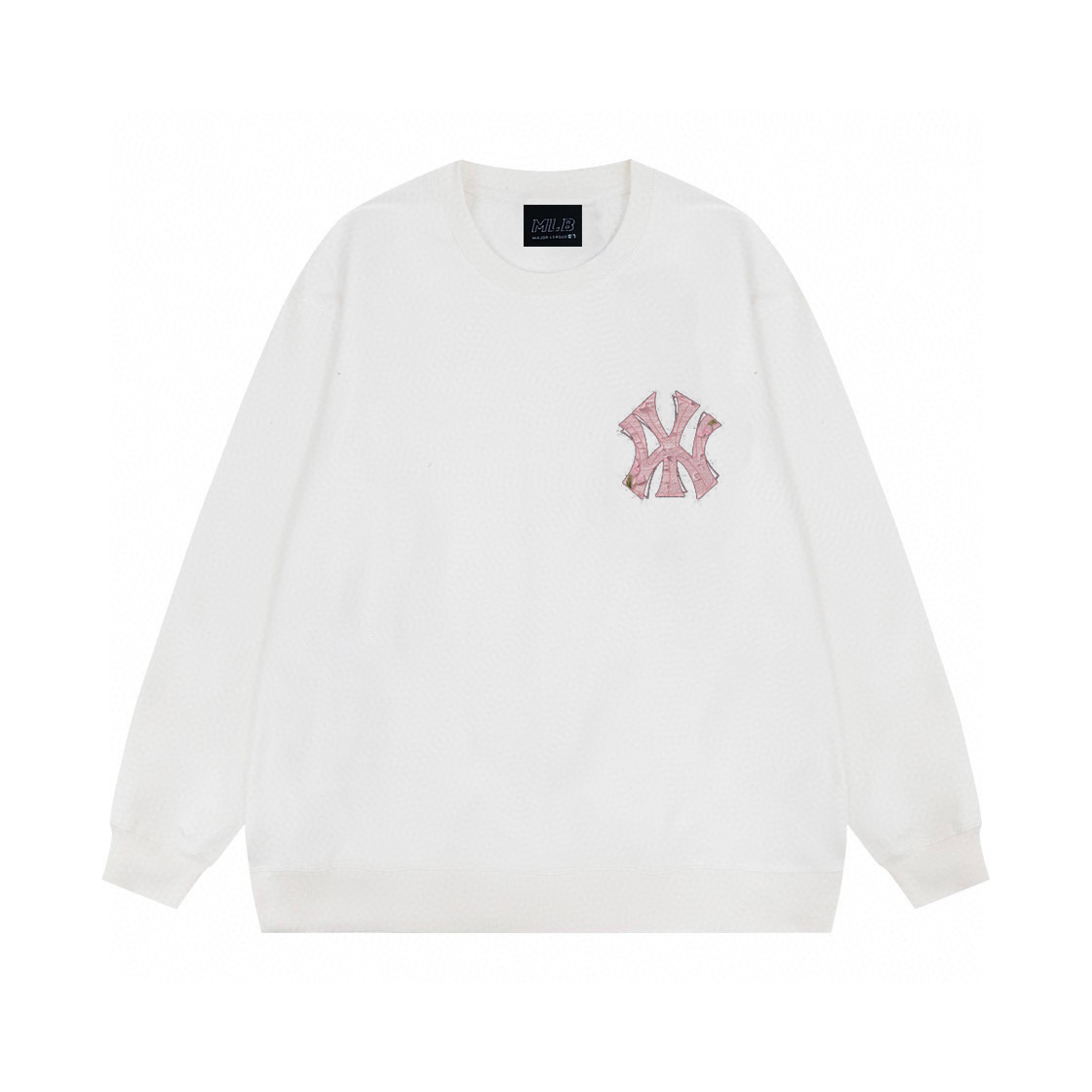 供货价:💰90 ♦️另有升级版本💰105
Mlb- ny 洋基队新款粉色爱心冬季加绒加厚圆领卫衣

【高端冬季加绒卫衣系列】
本款甄选530g银狐绒加厚面料 区别市场便宜货200g低廉单薄品质 软糯亲肤 超级保暖 不起球不褪色不变形 质量超级好，柔软的让你爱不释手，布料挺实，绝对厚实，打底单穿都是百搭，绝绝子百搭！

宽松版型，大厂做工，各个细节走线都做到了极致，完美。
全棉罗纹袖口和下摆，稳固贴合，冬季必备单品
细节到位！重工品质！真正品质好款


订制官网原版三标
品♦️另有升级版本到位 放心入手✅
            
Color：黑色/白色
Size：M/L/XL

                    胸围         肩宽       衣长
           M       120          60           70      
           L        125          62           72               
           XL      130         64           74  
              
           【注：手工测量 存在1～3 cm 误差】