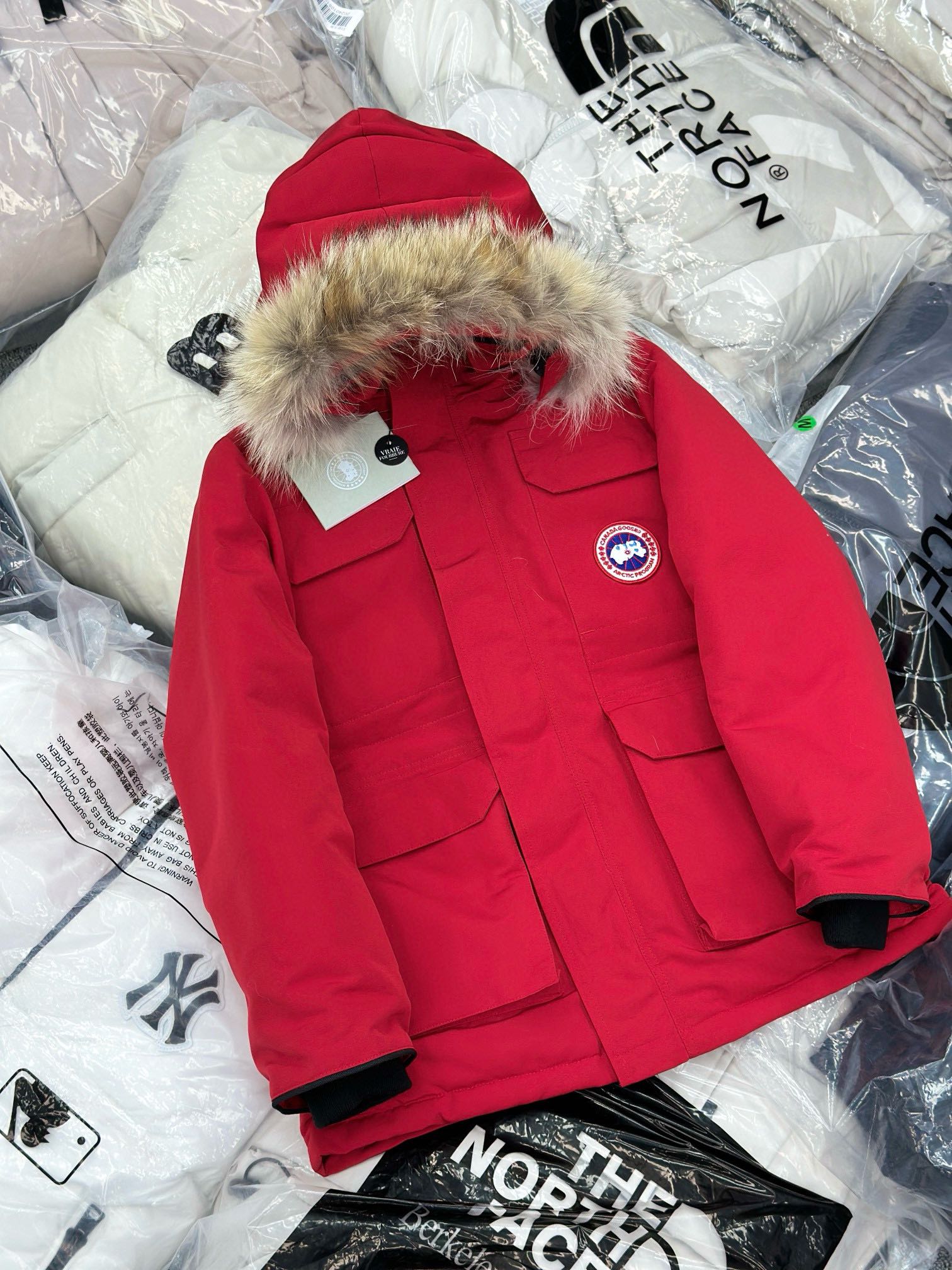 ❄️ 冬季羽绒服发货实拍 就是要看起来都 暖呵呵