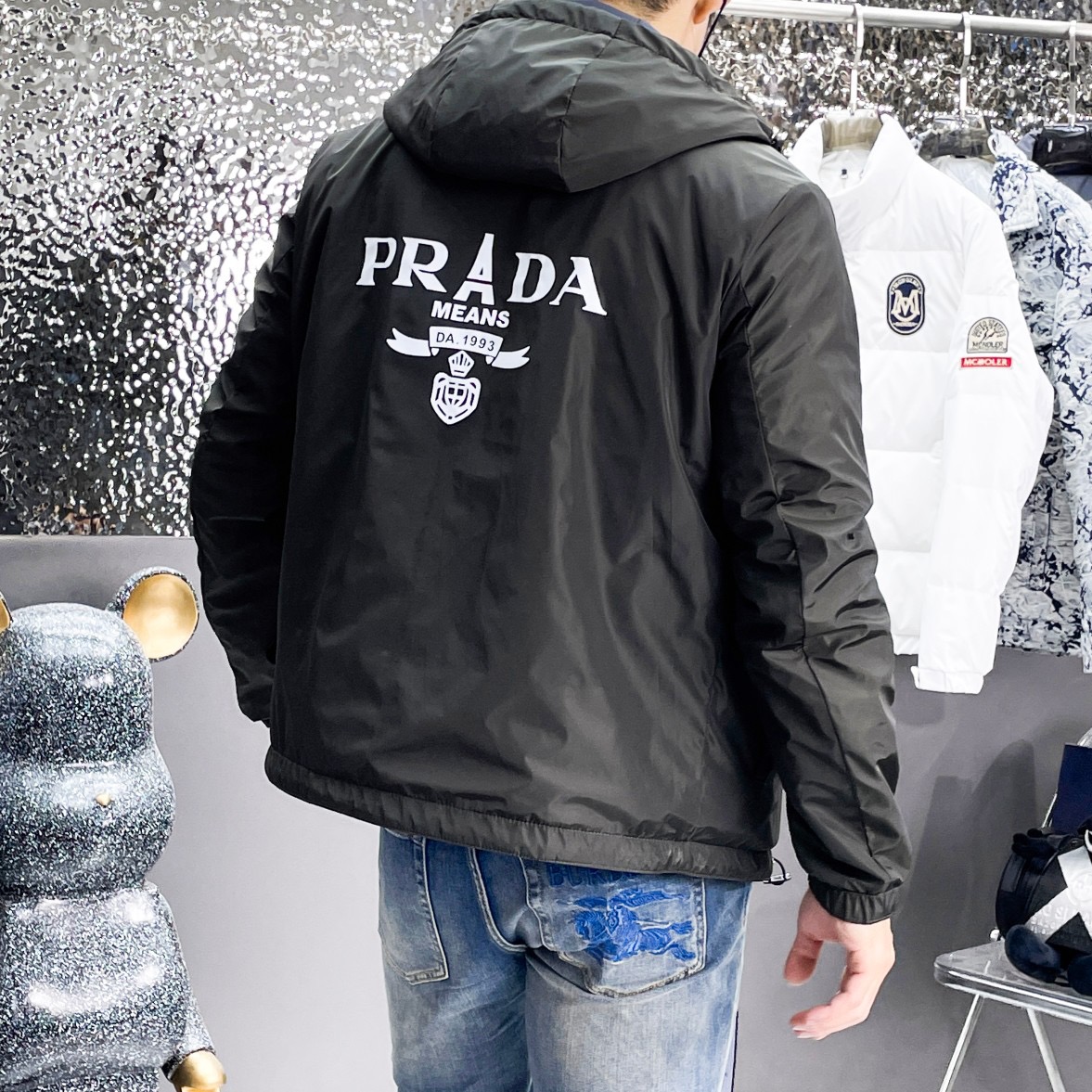   普拉达  三标齐全    ss冬季新款双面穿羽绒棉服外套，秀场新品‼品相非常完美，舒适保暖，色泽饱满