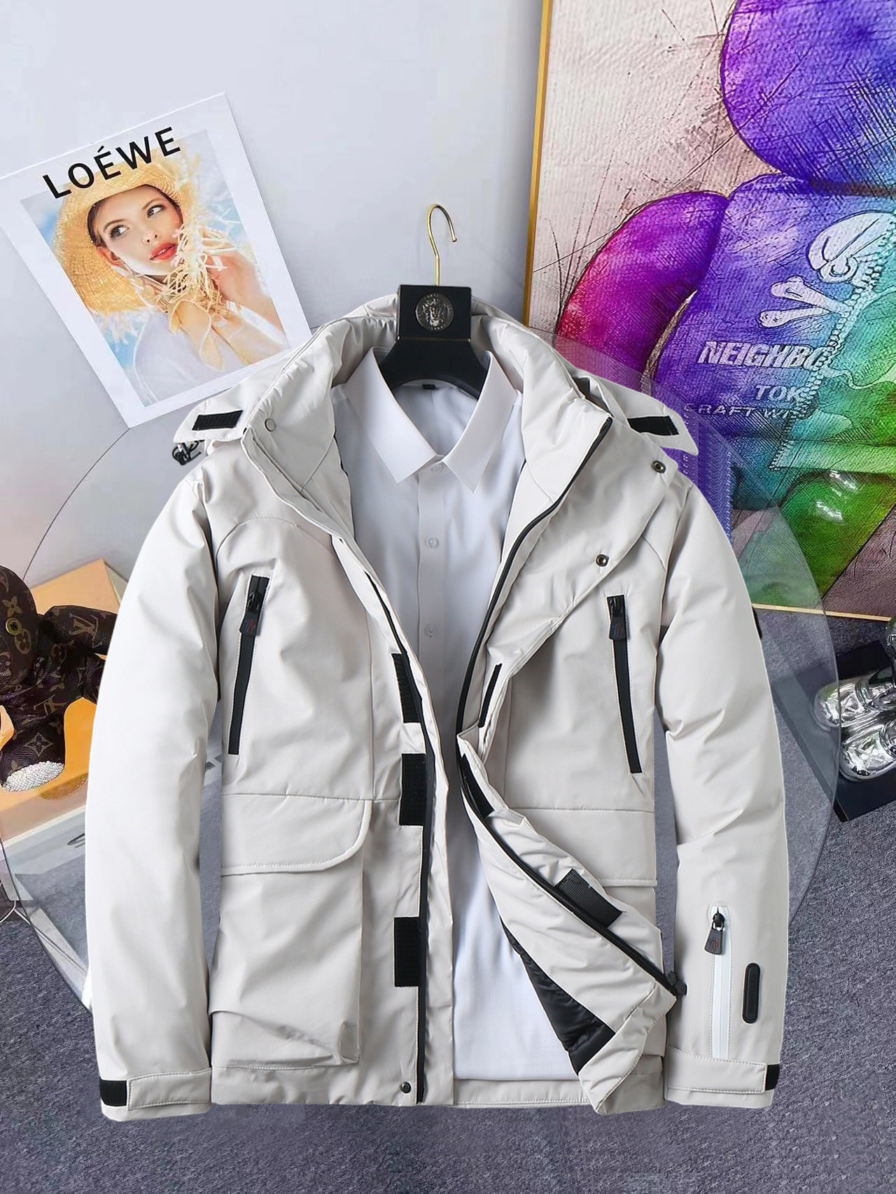 NO:648233,Mengkou 2025 winter new down 90 white duck down jacket, the new product on the show is in perfect condition, comfortable and warm, the color is full and attractive, the very outstanding design can easily enhance the fashion sense, the workmanship is extremely sophisticated and rigorous, and the wiring is neat and meticulous!  A masterpiece from a famous designer!  The upper body does not look bloated and is super handsome!  Counter size M～XXXL,,Moncler,jackets & coats,down jacket,alexander wang19860909蒙口 2025冬季新款羽绒90白鸭绒外套,秀场新品品相非常完美,舒适保暖,色泽饱满诱人,非常出彩的设计,轻松将时髦感进阶,做工极为考究严谨,走线工整细致！大牌设计师巨作！上身不显臃肿、超级帅气！柜台码数M～XXXL,,Moncler,jackets & coats,down jacket,alexander wang,Men's clothing