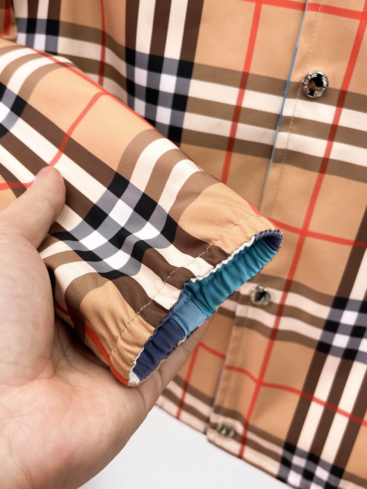 Burberry 巴宝莉 提前发售 2026ss开春新款男士双面穿夹克外套 三标齐全高端版本