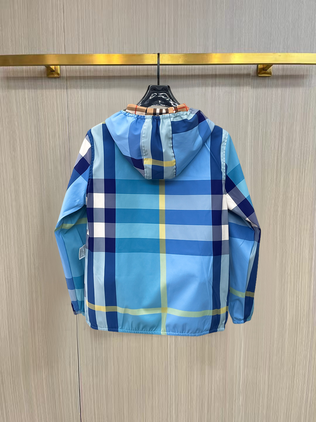 Burberry 巴宝莉 提前发售 2026ss开春新款男士双面穿夹克外套 三标齐全高端版本