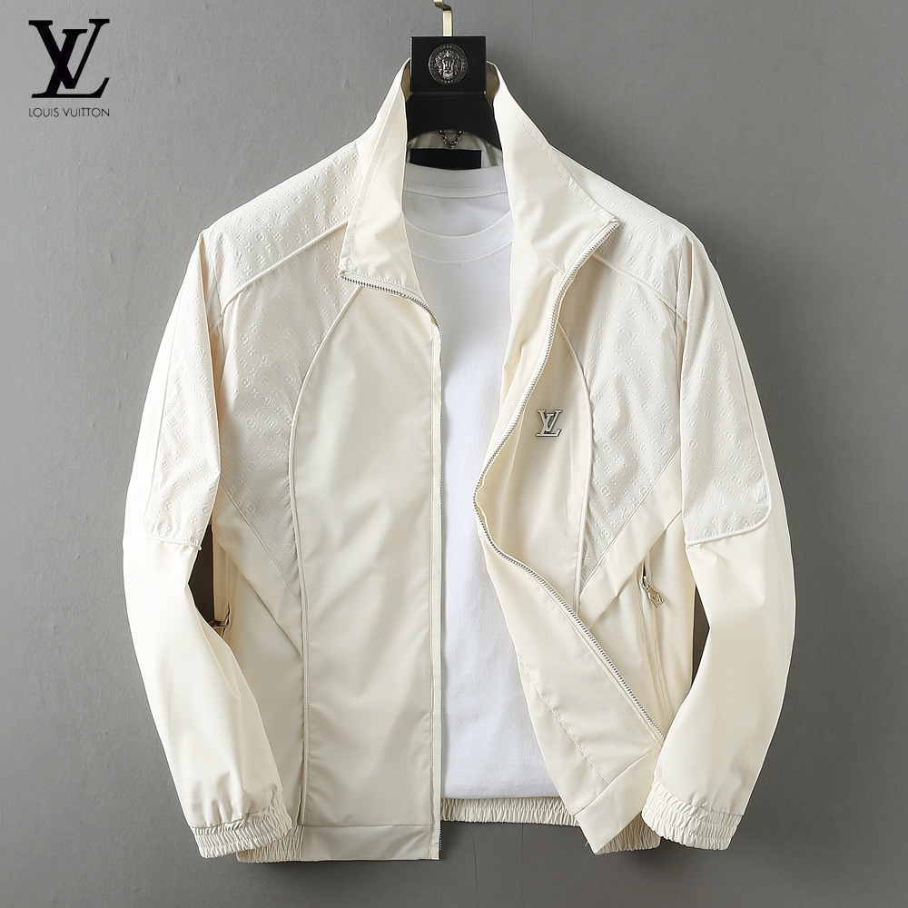 NO:908939,LV 2026 autumn new men's jacket. Original 1:1 customized hardware accessories. All imported and original customization. Welcome to compare at the counter. Super soft, super heavy fabric, perfect workmanship. Pay attention to the fabric and super comfortable. Exclusive model. Non-market goods. Same size for men and women. M ~ XXXL,, louis vuitton, jackets & coats, jackets & coats,19860909LV 2026秋装新款男士夹克外套 原版1:1订制五金配件全进口原版定制 欢迎专柜对比 超柔软 超级重面料做工杠杠的版型完美 注意面料超舒服 独家款 非市场货 男女同款尺码M ～XXXL,,louis vuitton,jackets & coats,jackets & coats,,Men's clothing