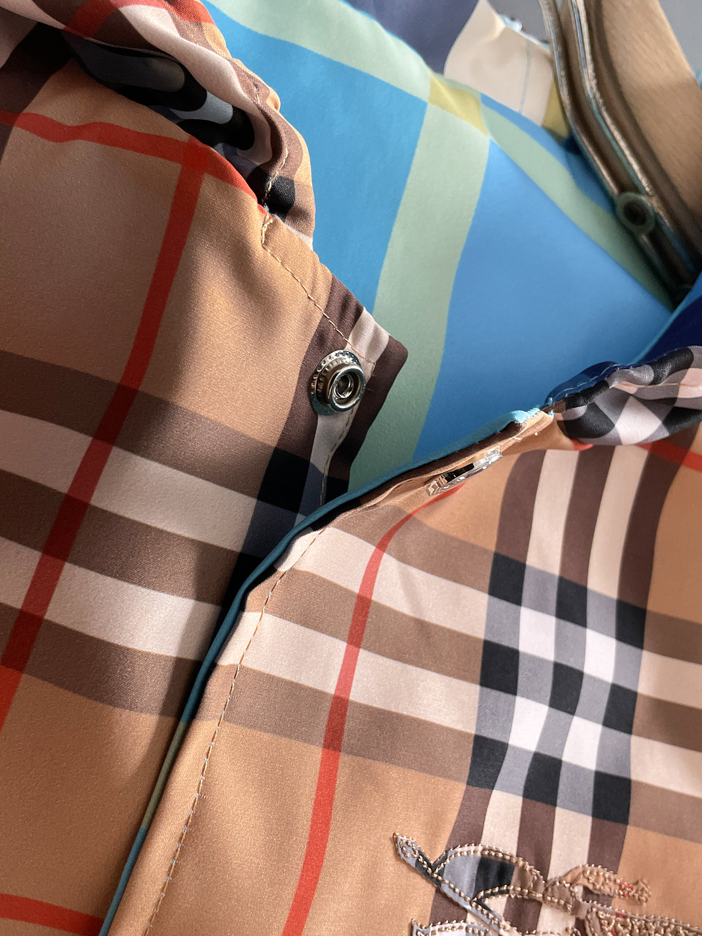 Burberry 巴宝莉 提前发售 2026ss开春新款男士双面传夹克外套 三标齐全高端版本 带隐藏帽