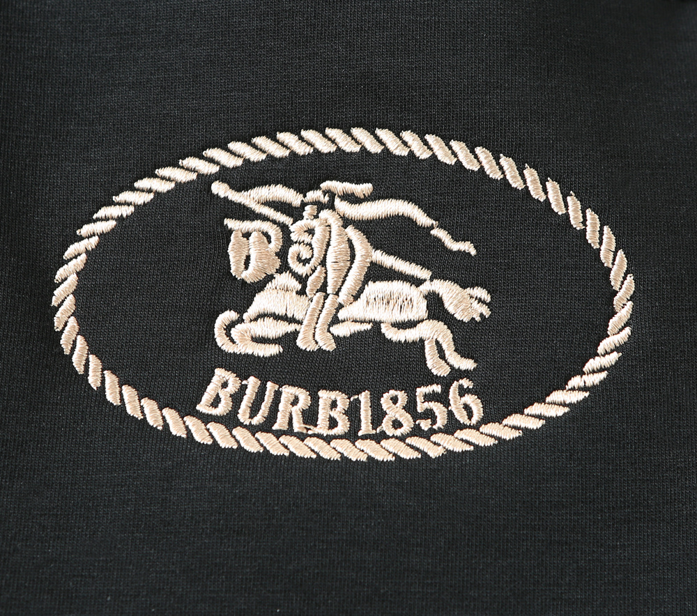 Burberry 巴宝莉 2026ss夏季新款 休闲短裤