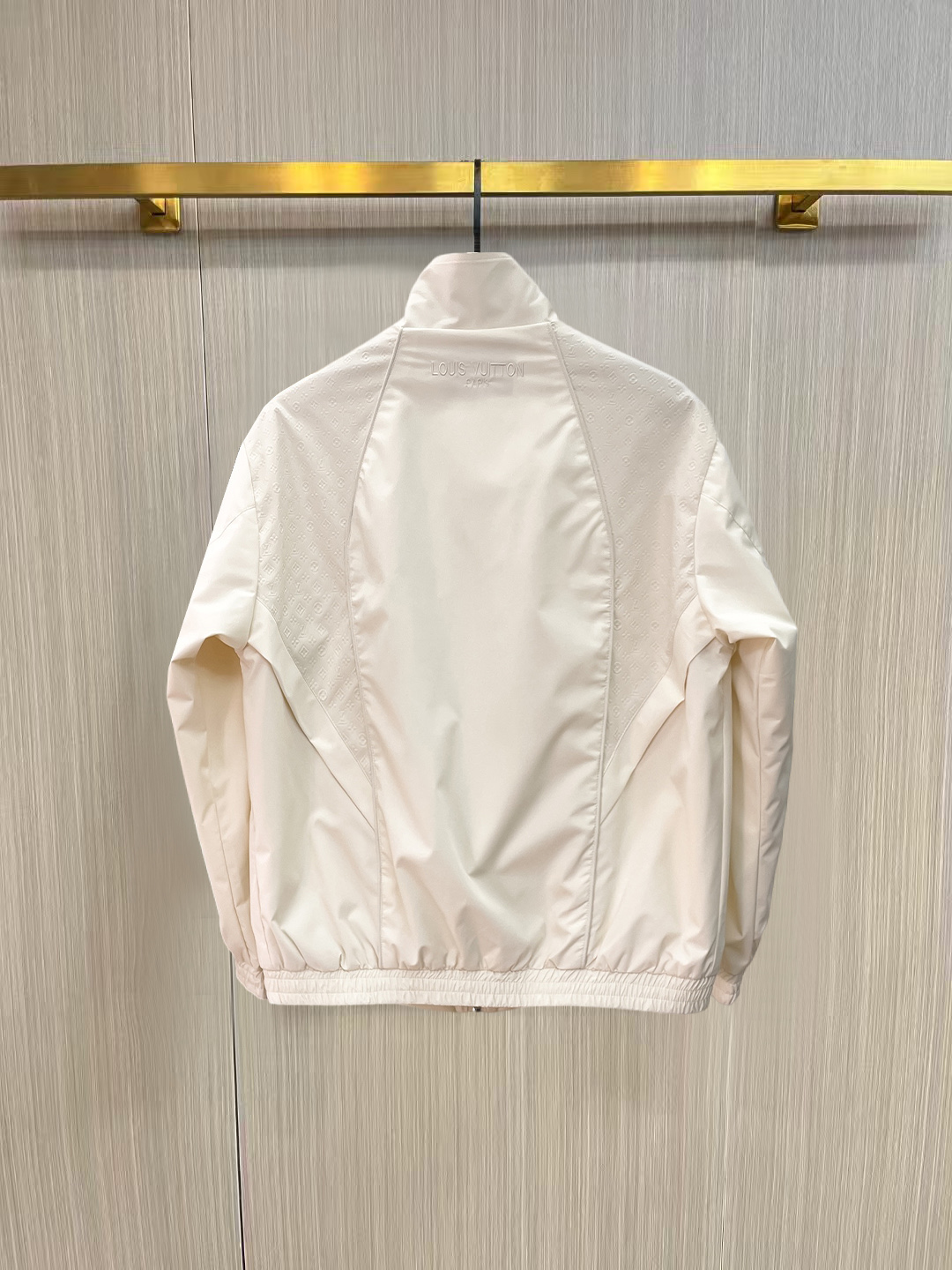 Louis Vuitton 新品 LV 最新设计款 2026ss 家新款夹克外套 秀场新品‼品相非常完美 舒适保暖