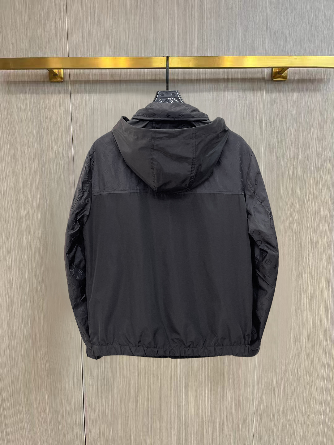 Louis Vuitton 新品 LV 最新设计款 2026ss 家新款夹克外套 秀场新品‼品相非常完美 舒适保暖