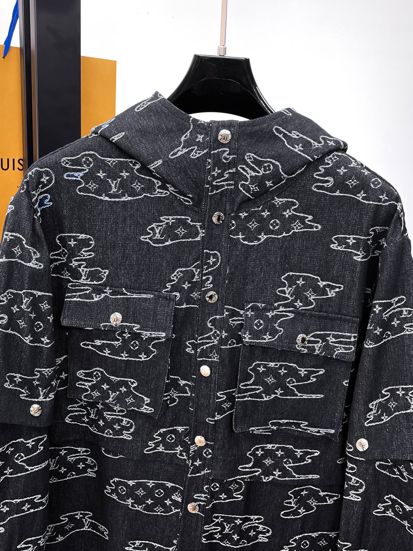 Louis Vuitton 新品 LV 最新设计款 2026ss 家新款夹克牛子外套 秀场新品‼品相非常完美