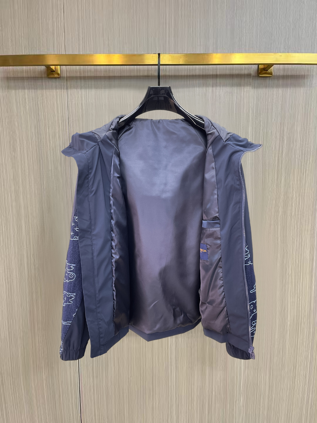 Louis Vuitton 新品 LV 最新设计款 2026ss 家新款夹克牛子外套 秀场新品‼品相非常完美