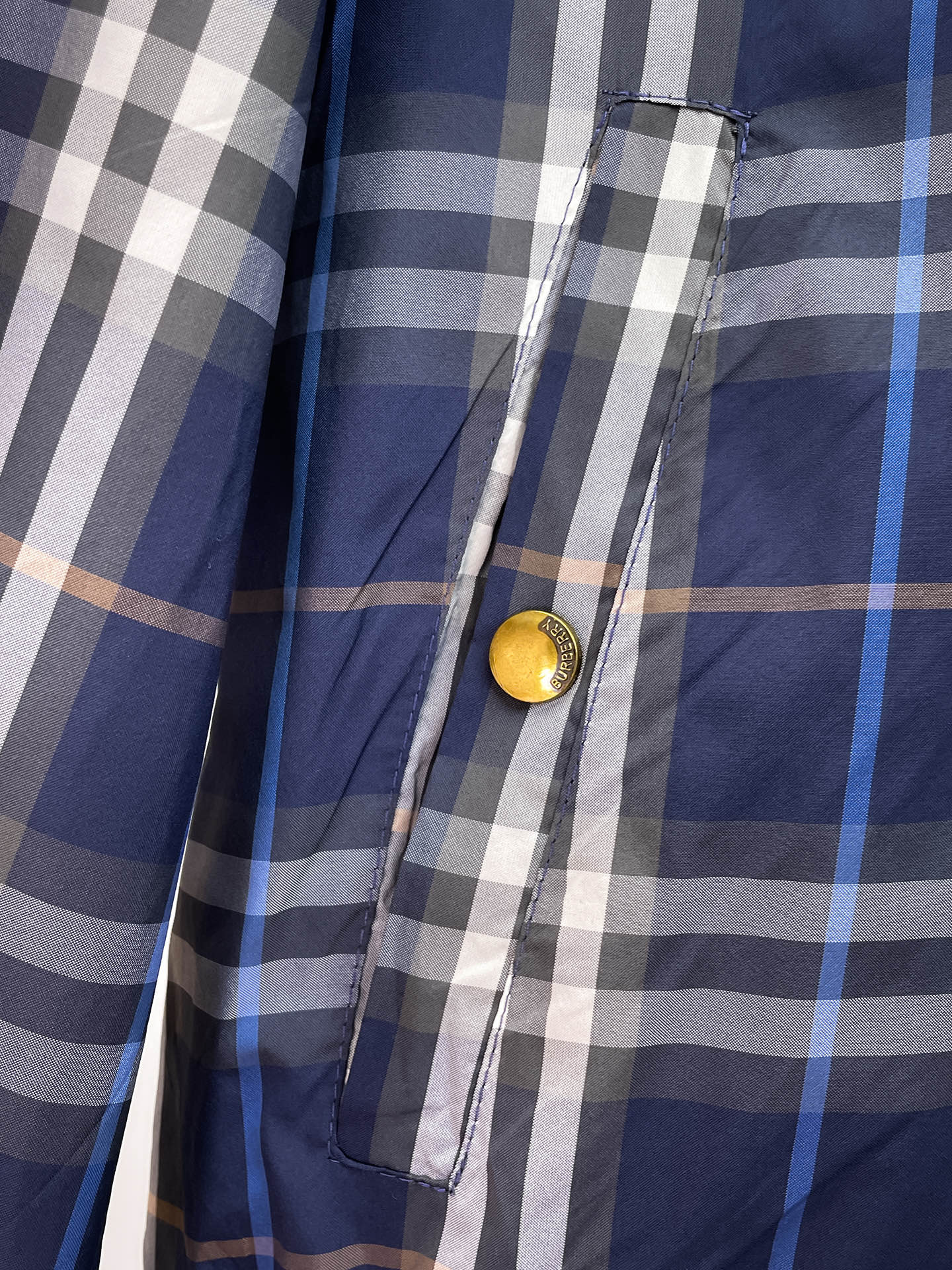 Burberry 新品 巴宝莉 最新设计款 2026ss 家新款夹克外套 秀场新品‼品相非常完美 舒适保暖