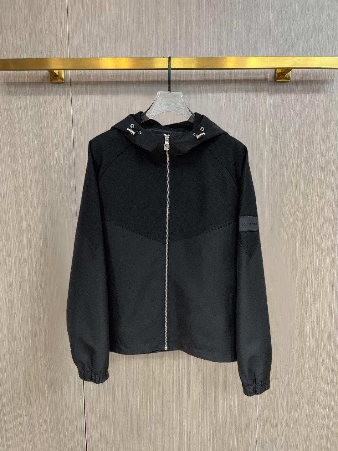 Louis Vuitton 新品 LV 最新设计款 2026ss 家新款夹克外套 秀场新品‼品相非常完美 舒适保暖