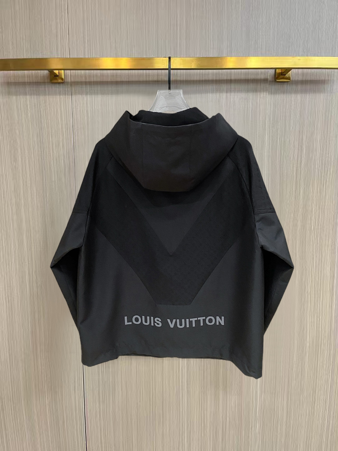 Louis Vuitton 新品 LV 最新设计款 2026ss 家新款夹克外套 秀场新品‼品相非常完美 舒适保暖