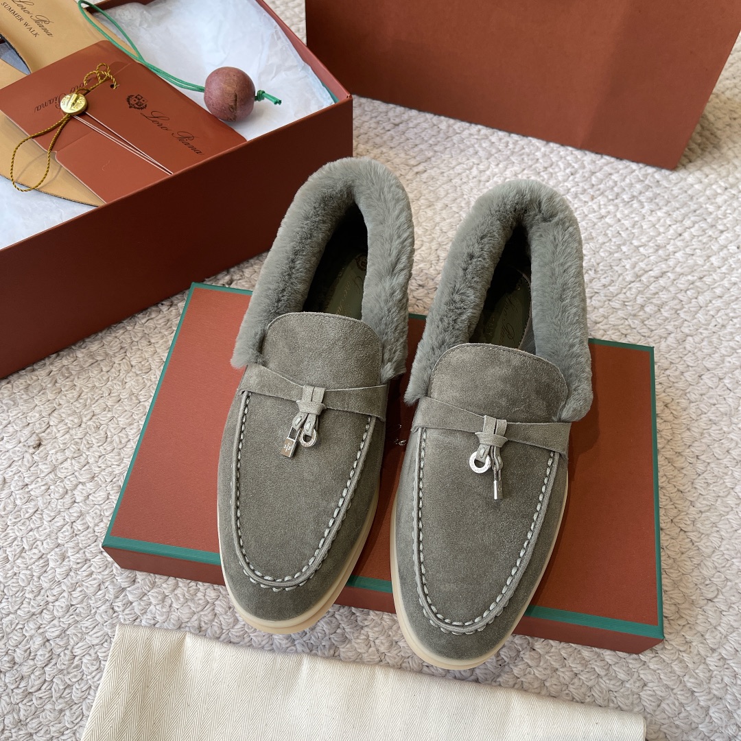 What is AAA quality
 Loro Piana Shoes Loafers Moccasin Apricot Color Black Blue Caramel Green Grey Light Pink White Unisex Calfskin Chamois Cowhide Rabbit Hair Winter Collection