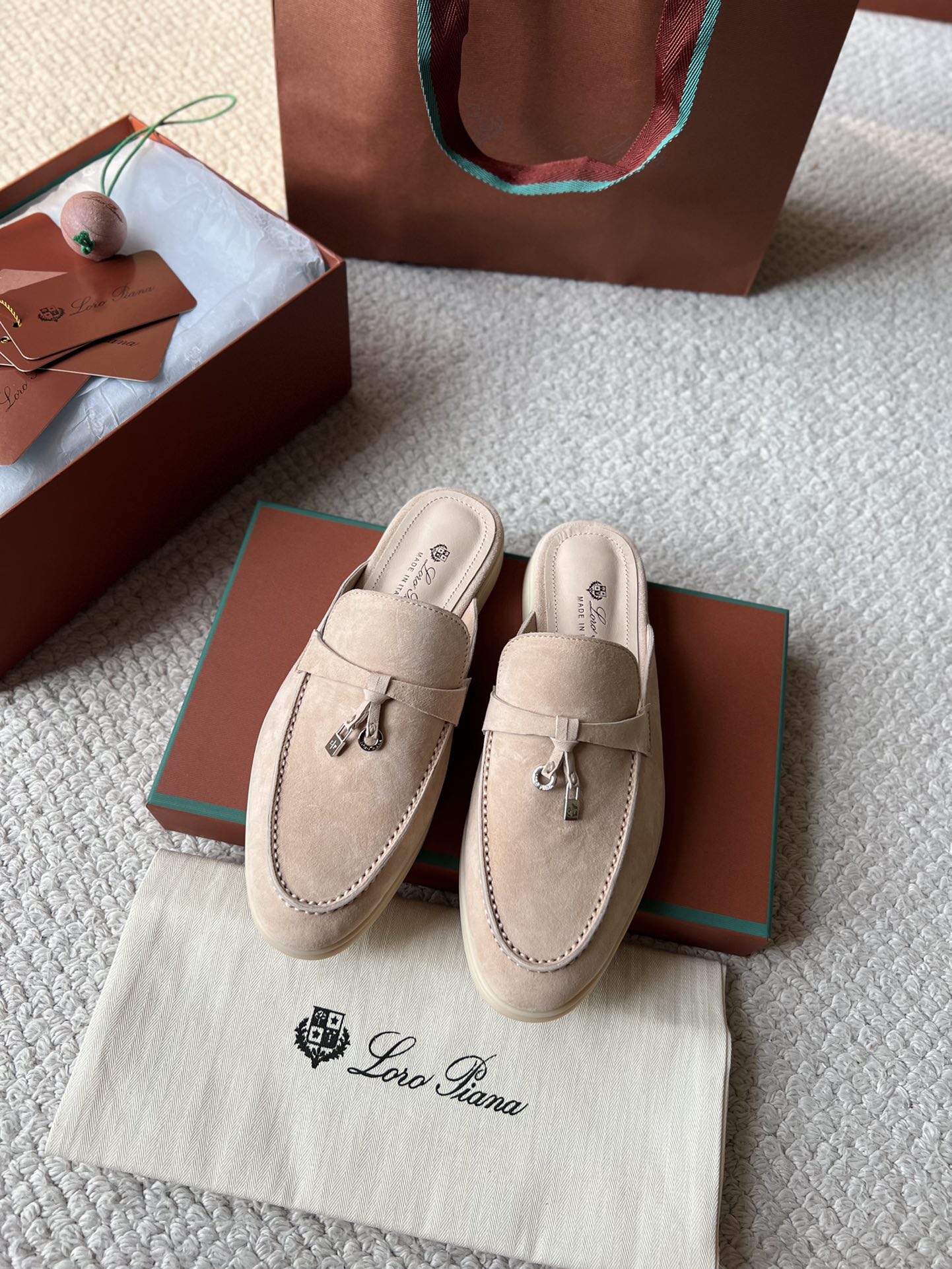 Loro Piana Shoes Half Slippers Cheap Replica Designer
 Chamois Cowhide Rubber Sheepskin Silk