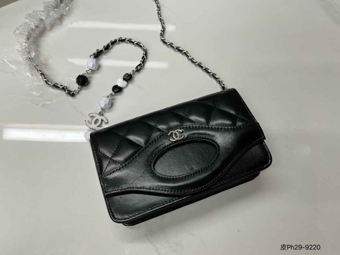 Chanel Crossbody & Shoulder Bags Chains