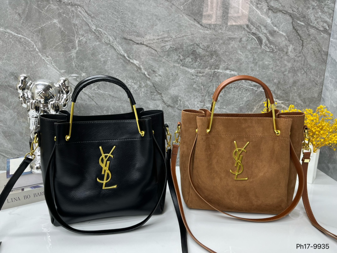 Yves Saint Laurent Tote Bags
