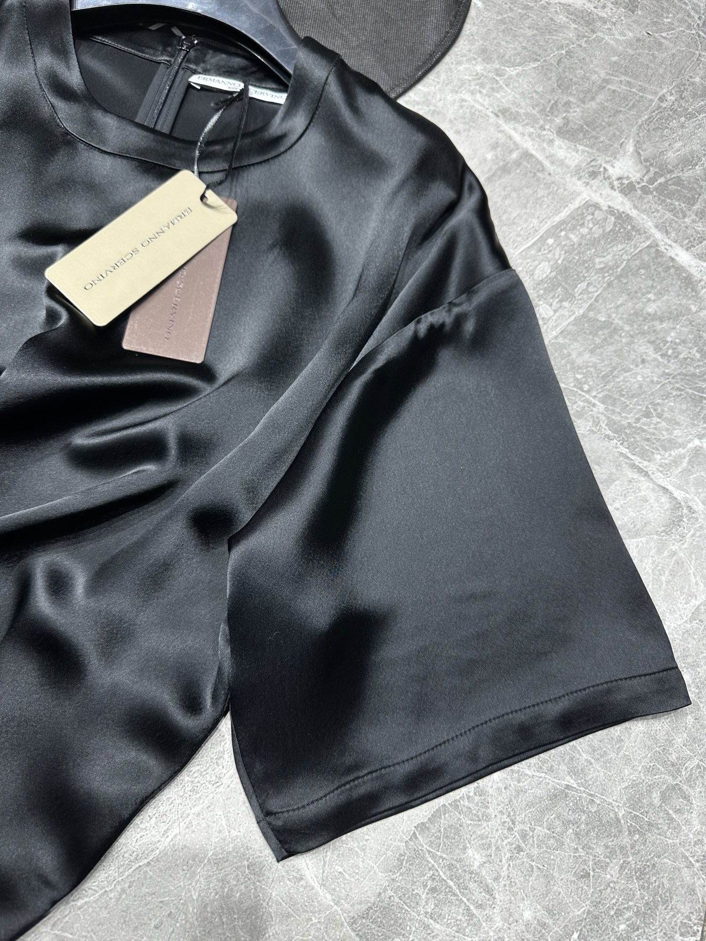 P794: Elegant Female Dress & ERMANNO SCERVI Packaging | Spring New Series Acoustic T-shirts - 图片 8
