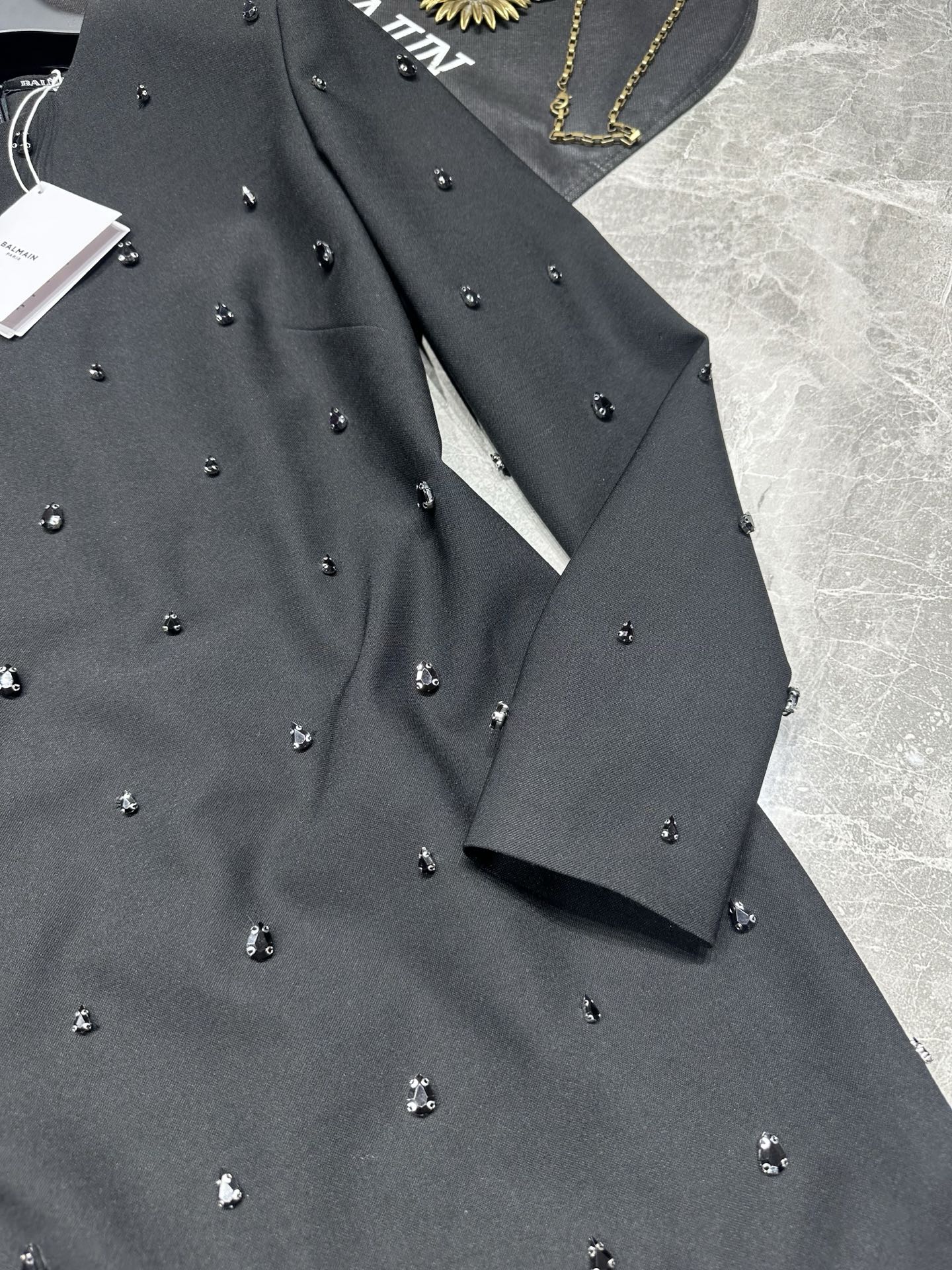 “Balma**** 25 New Series: Hand-Made Drill Beads Dress with Unique Details” - 图片 5