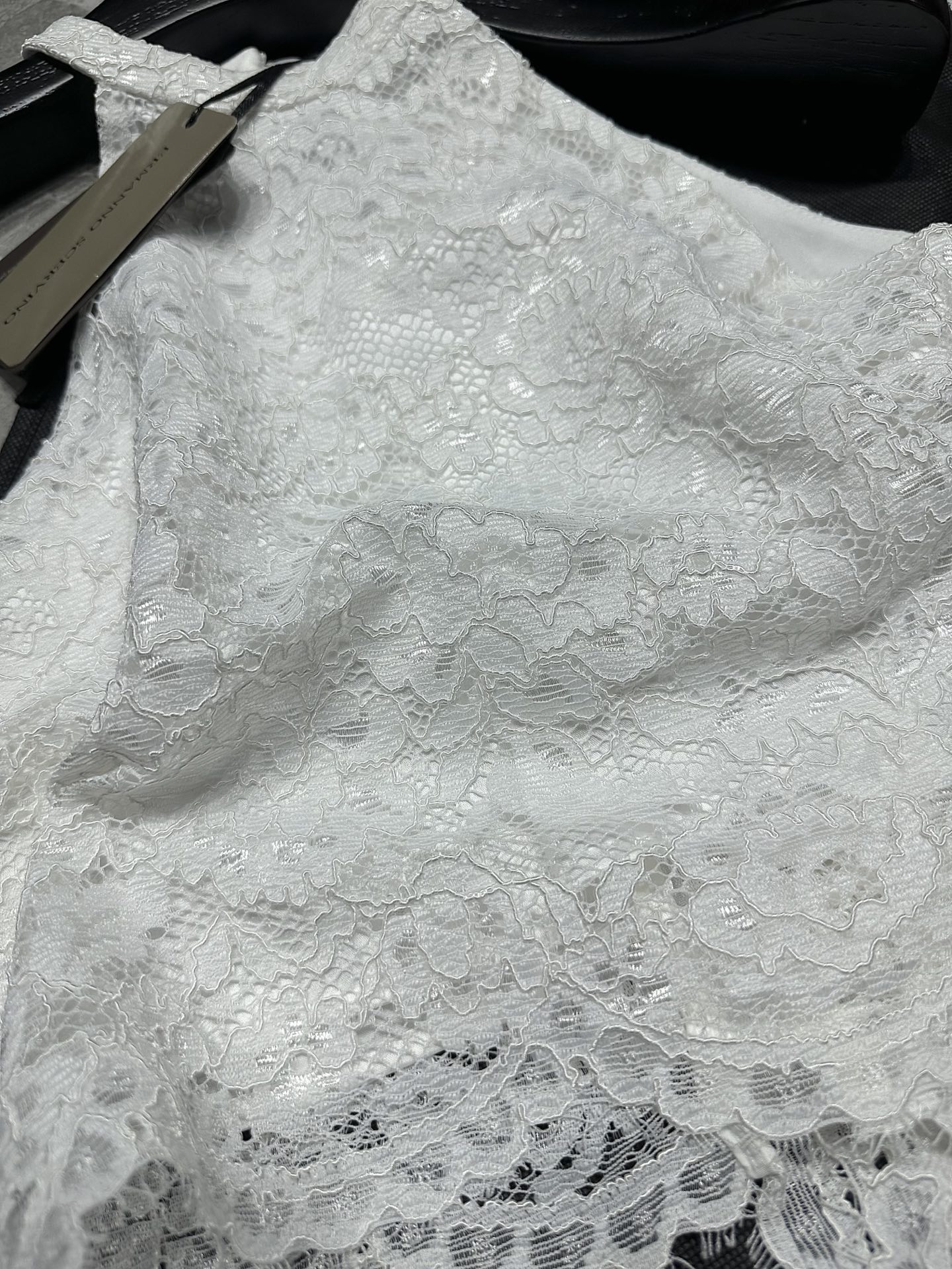 Ermanno Scervino 2025 Lace Wallet Suit: Elegant, Versatile, and Feminine Summer Attire - 图片 6