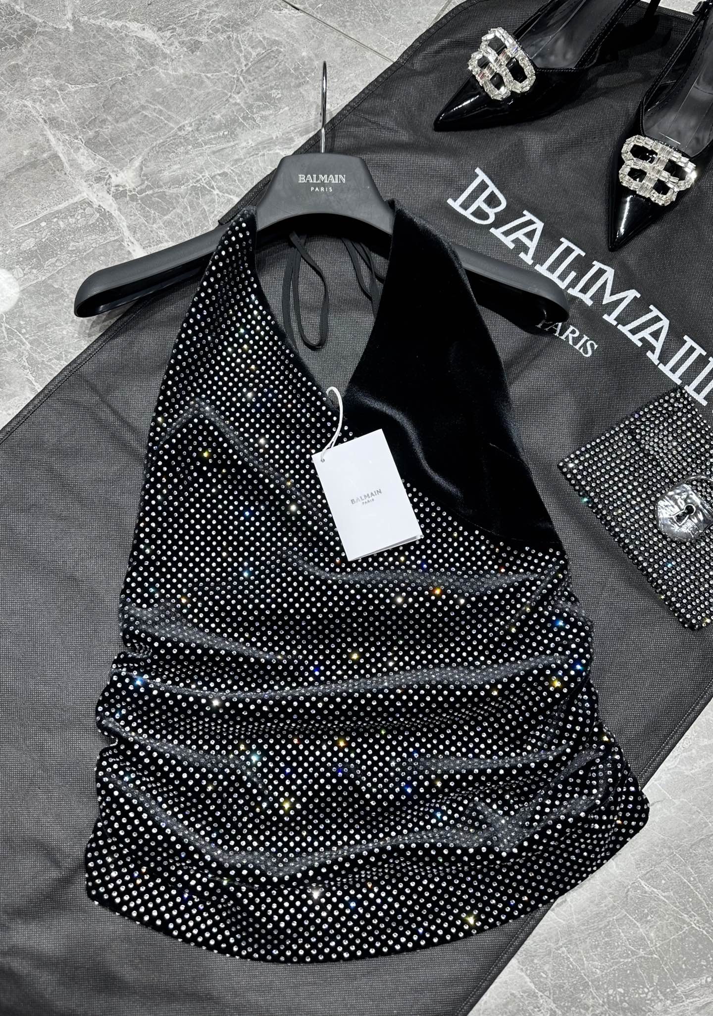 “Exclusive BALMAI 25 Fall and Winter Female Dress with Velvet Veste and Tweed Details” - 图片 1