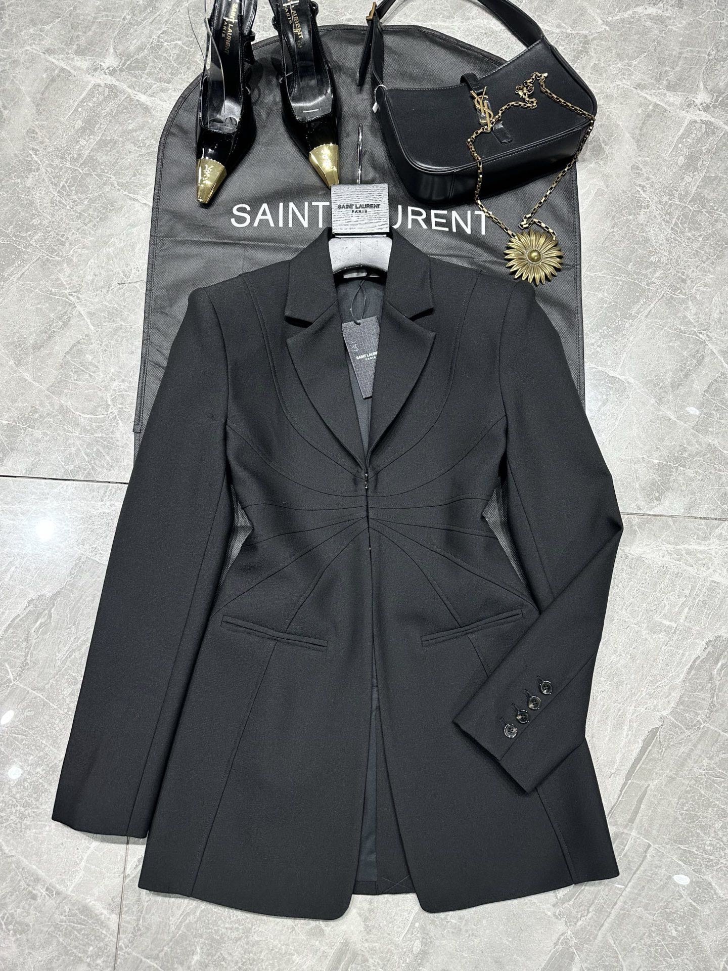 _dxD9sI_33kX28voVK6WAxmEsWkTrGJAImteb4mA