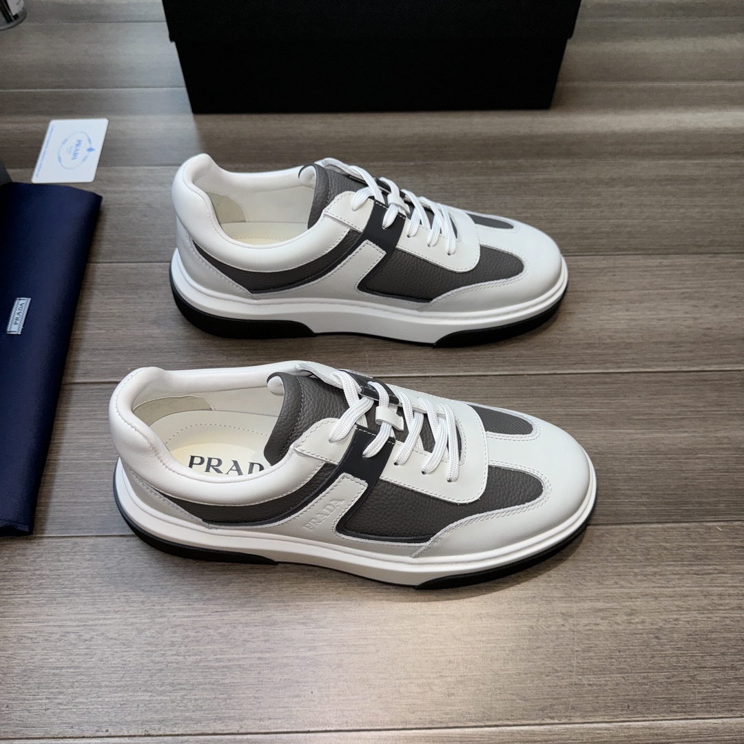 [PRADA] Prada P260 - Calidad de gama alta Original único - Parte superior: piel de becerro napa, pie
