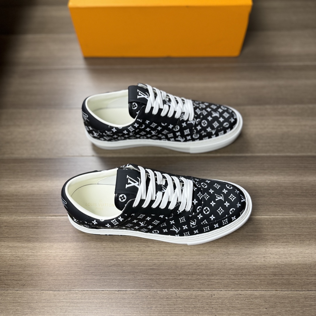 NO:271357,【Louis Vuitton】Louis Vuitton - High-end quality Original single - Upper Napa calfskin. High Zhoubo brand totem, tongue. Heel high Zhoubo brand logo - Inner water dyed cowhide - Outsole original TPR·Rubber·Dual-color molded outsole - Ultra-high quality control·fine workmanship highlighted (high-end·Noble·Level) -Size 39-44 (38,45 can be customized)·0111,,louis vuitton,louis vuitton,cowhide19860909【Louis Vuitton】路易威登 -高端品质 原单 -鞋面纳帕小牛皮.高周波品牌图腾、鞋舌.后跟高周波品牌logo -内里水染牛皮 -大底原版TPR·橡胶·双色成型大底 -超高品控·做工精细凸显(高端·贵气·档次) -Size 39-44（38,45可订做)·0111,,louis vuitton,louis vuitton,cowhide,Men's shoes