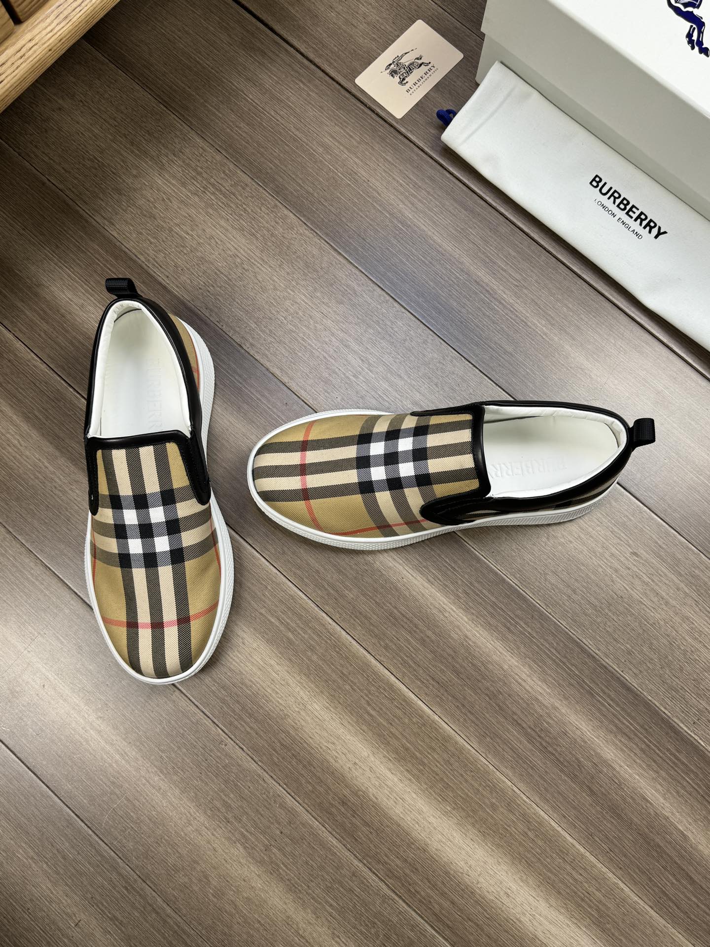[BURBERRY] Burberry P290 - Calidad de gama alta Original único - Parte superior: tela de tótem de ma