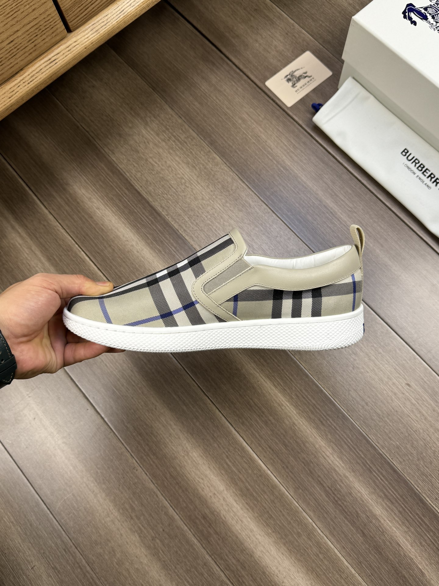 [BURBERRY] Burberry P290 - Calidad de gama alta Original único - Parte superior: tela de tótem de ma