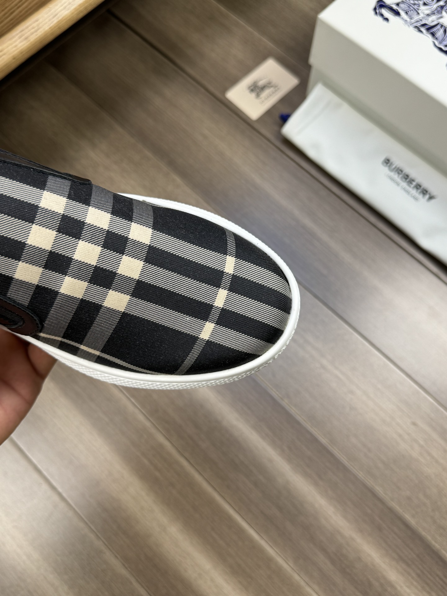 [BURBERRY] Burberry P290 - Calidad de gama alta Original único - Parte superior: tela de tótem de ma