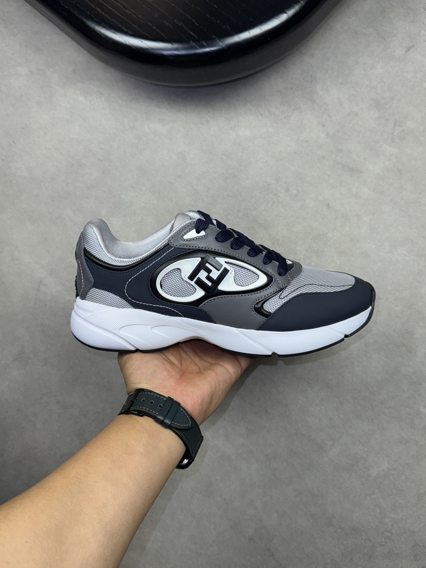 [VALENCIÓN] Valentino P380-Calidad de gama alta Original solo zapatillas de deporte casuales - Parte
