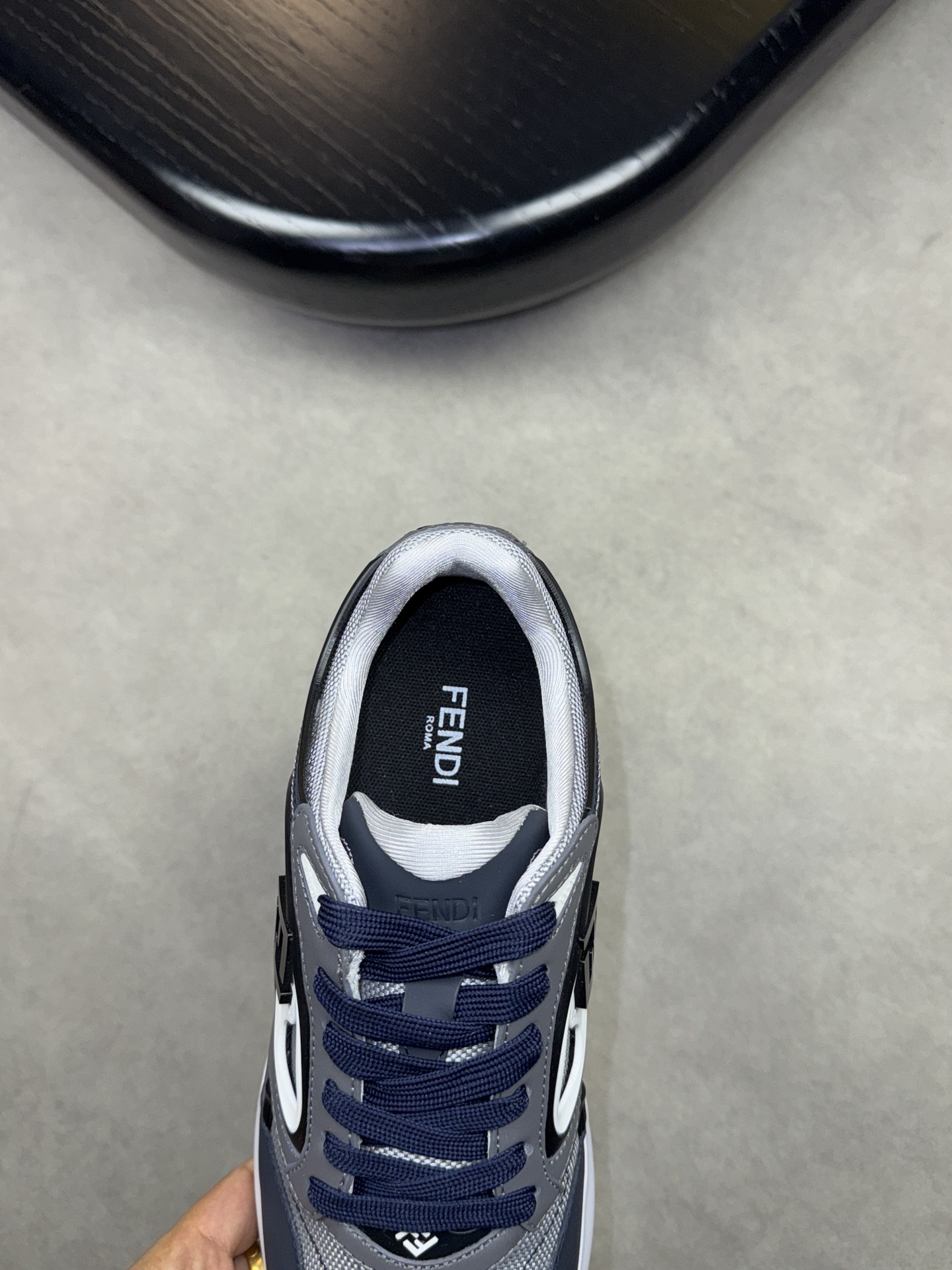 [VALENCIÓN] Valentino P380-Calidad de gama alta Original solo zapatillas de deporte casuales - Parte