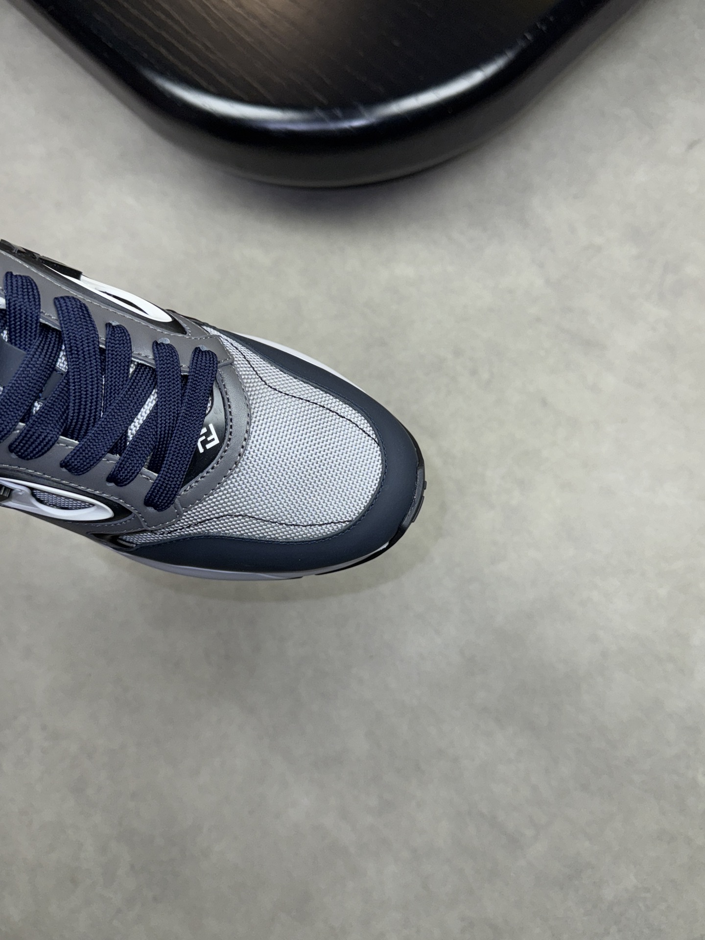 [VALENCIÓN] Valentino P380-Calidad de gama alta Original solo zapatillas de deporte casuales - Parte