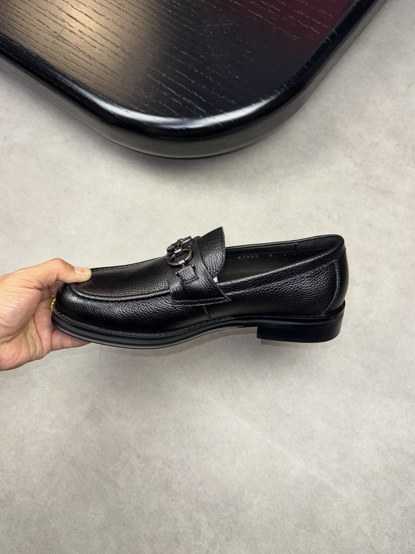 Ferragamo shoe — photo 5