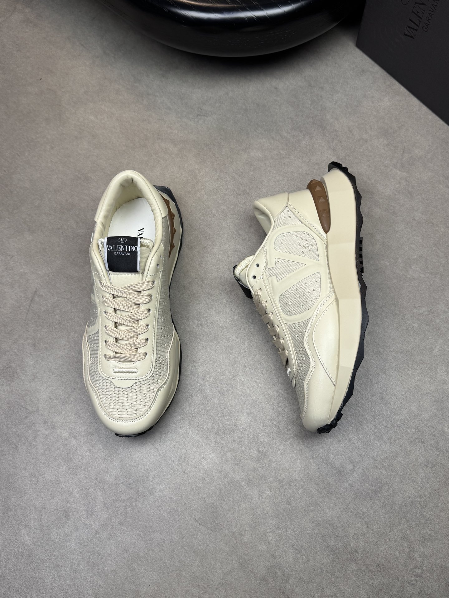 VALENTINO Garavani Nappa Leather Logo Sneakers in Beige, Size 39-44 3 i1741802744 8333 1