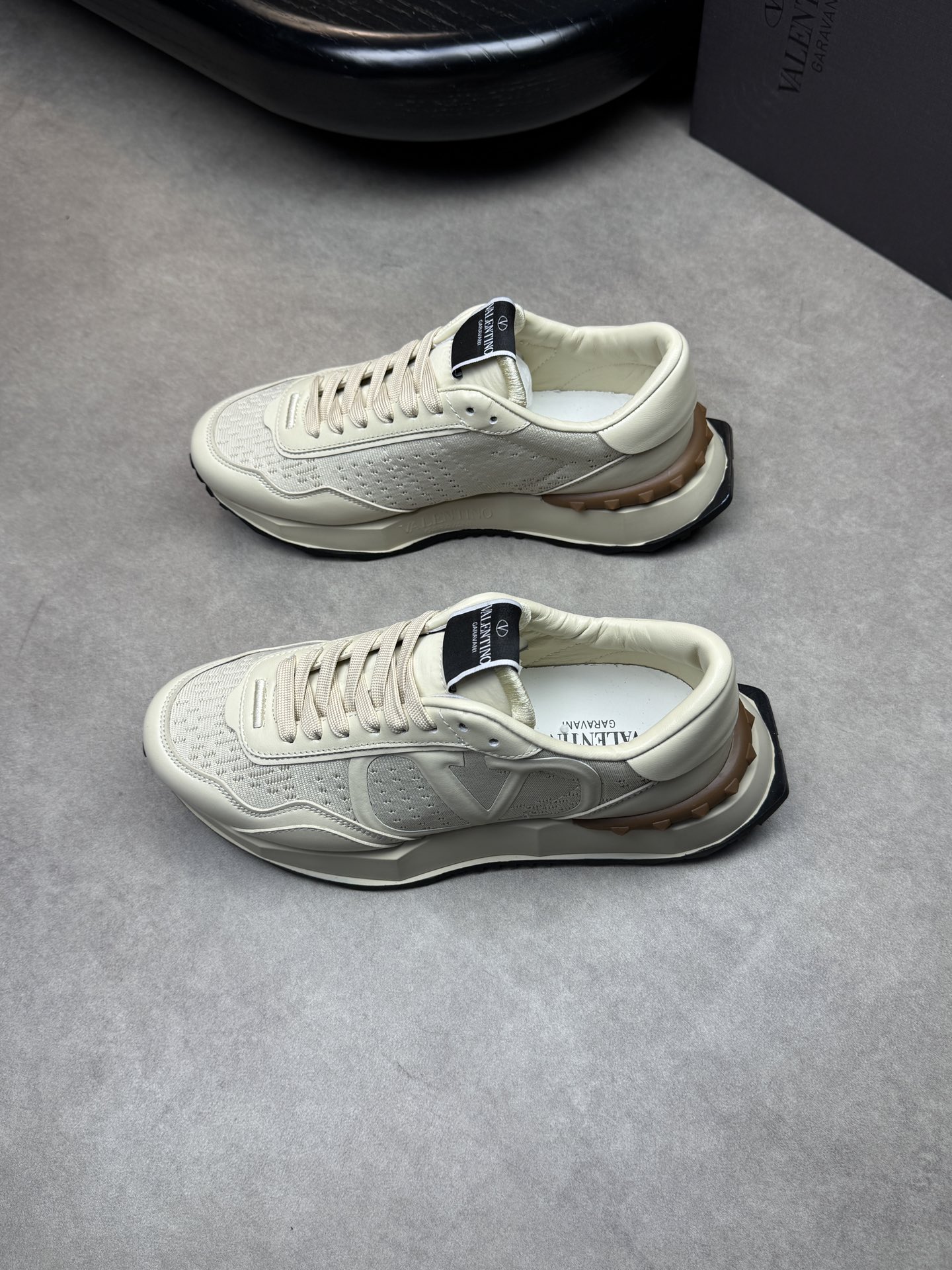 VALENTINO Garavani Nappa Leather Logo Sneakers in Beige, Size 39-44 4 i1741802744 9523 2