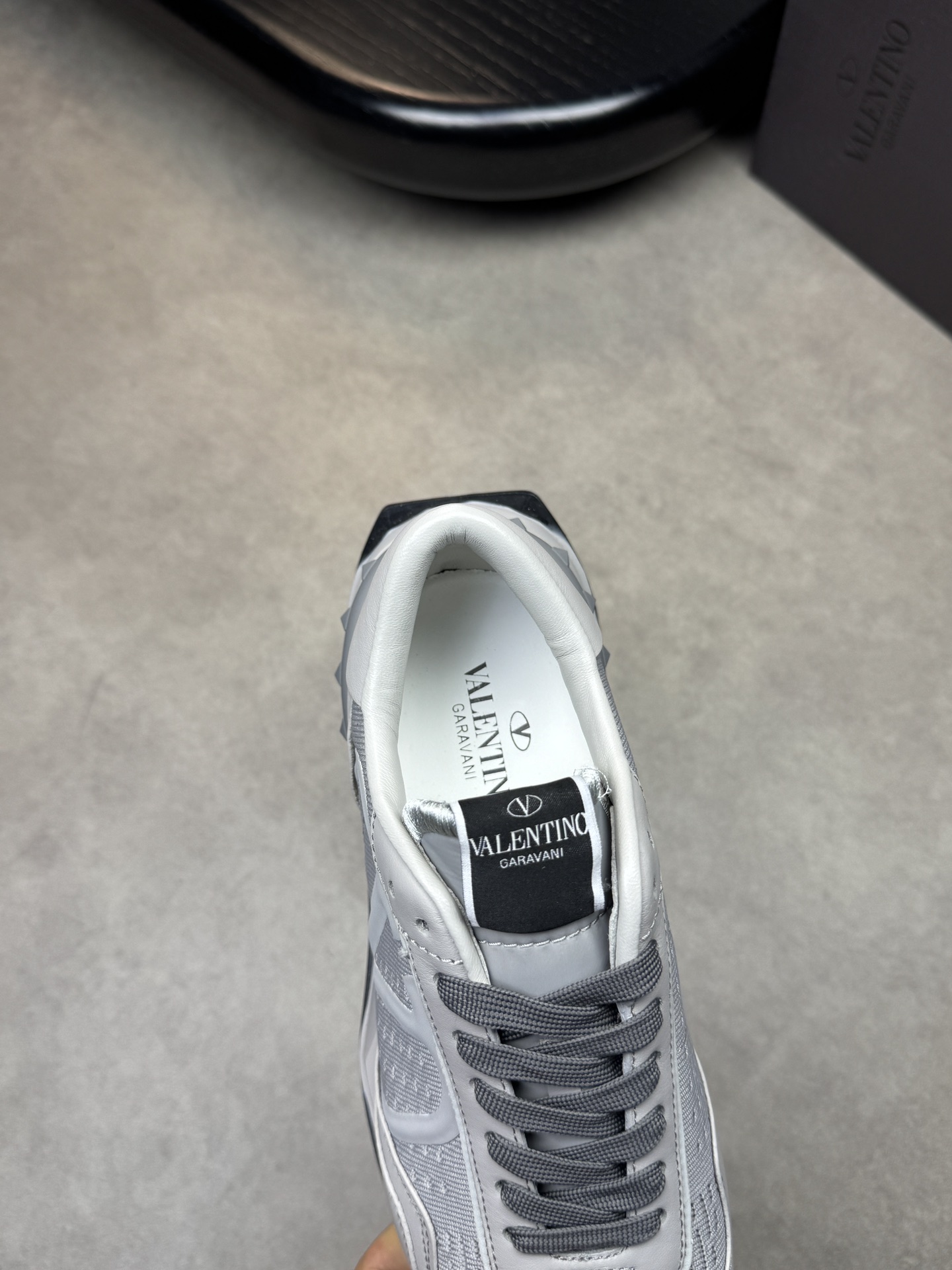 VALENTINO Garavani Gray Leather & Fabric Men's Runner Sneakers Size 39-44 8 i1741802762 9193 6