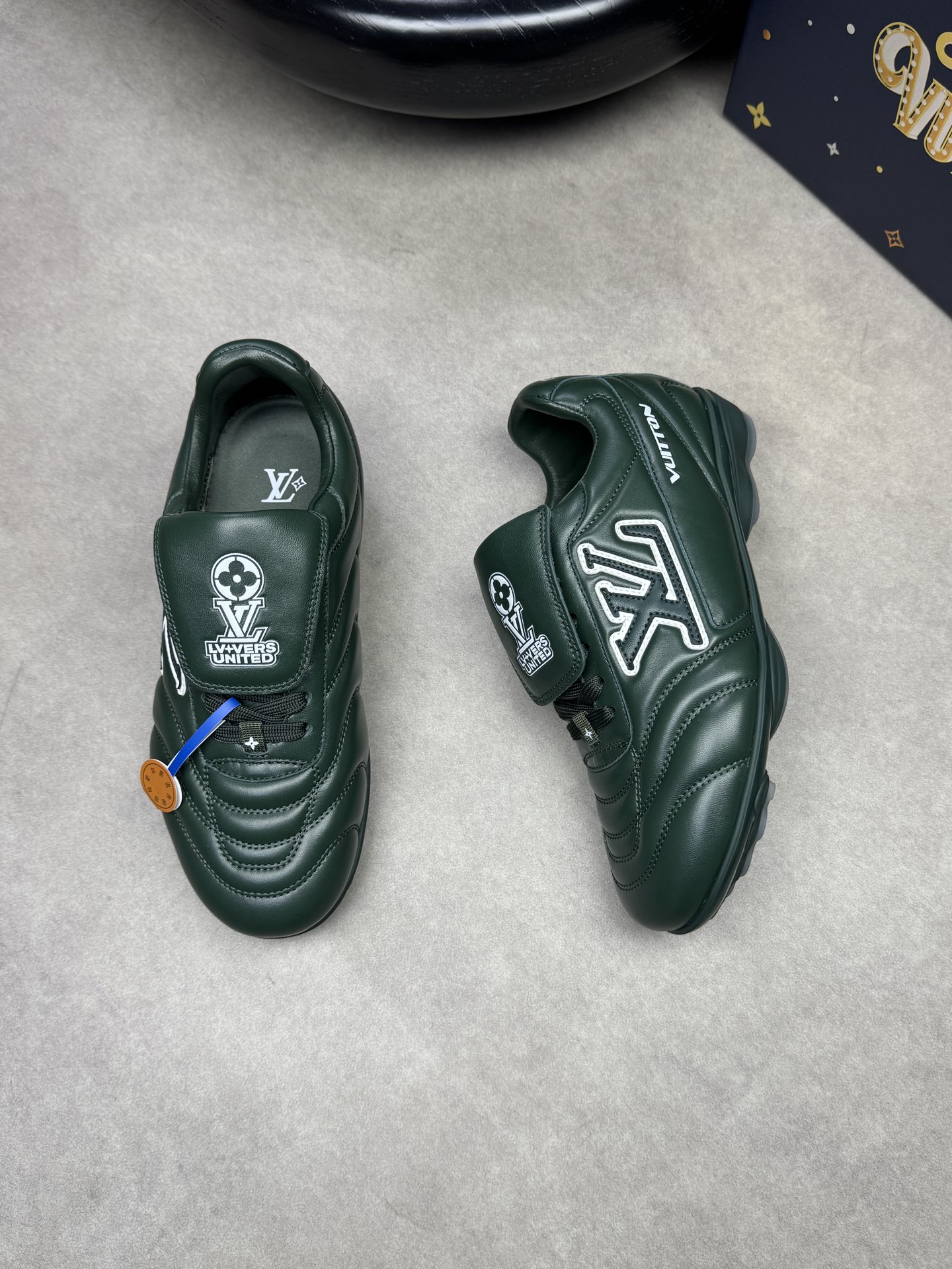 Louis Vuitton Leather Sneakers - Fashionable, Comfortable, and High-Quality 3 i1741890936 1049 1