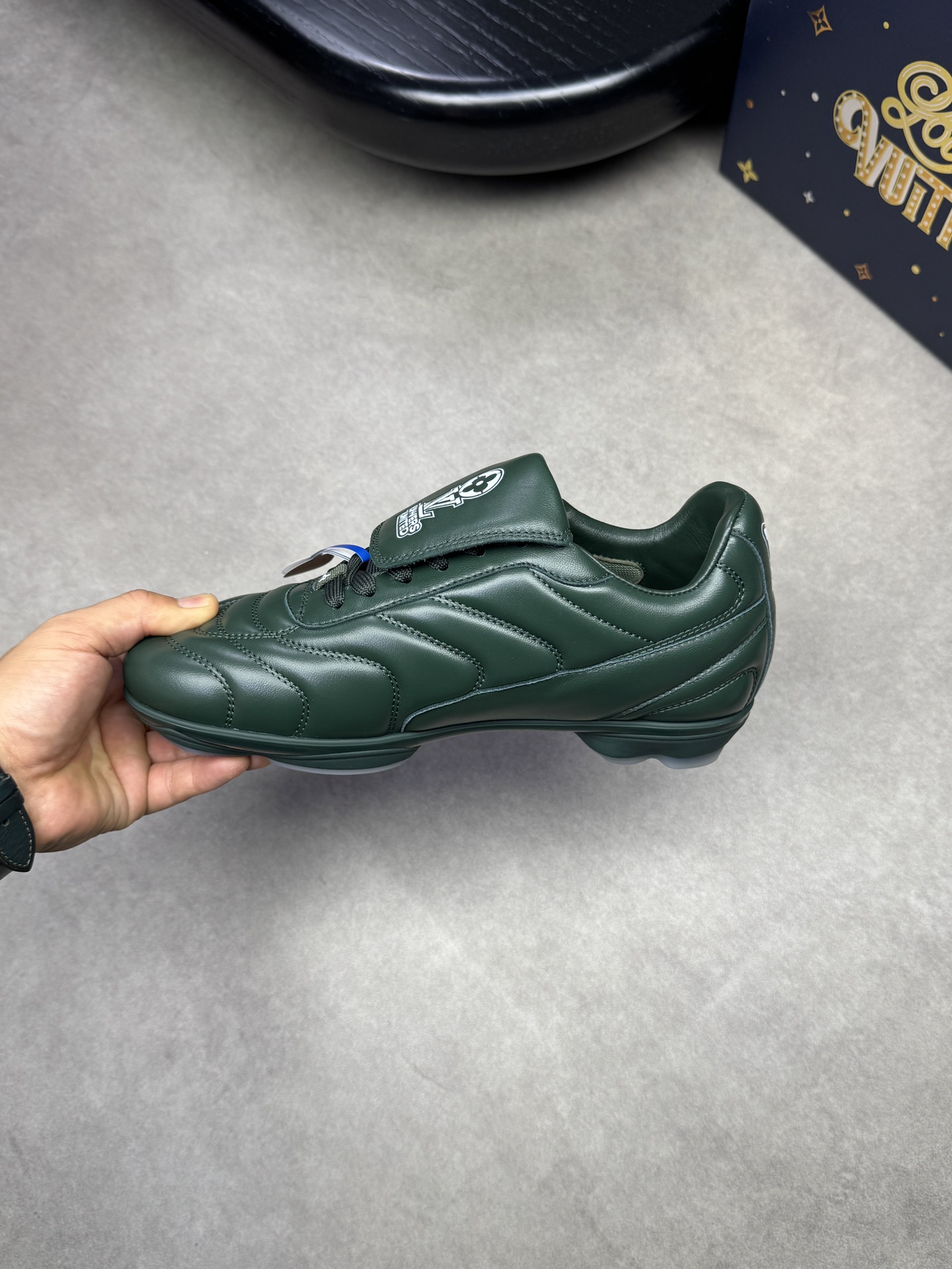 Louis Vuitton Leather Sneakers - Fashionable, Comfortable, and High-Quality 6 i1741890936 3385 4