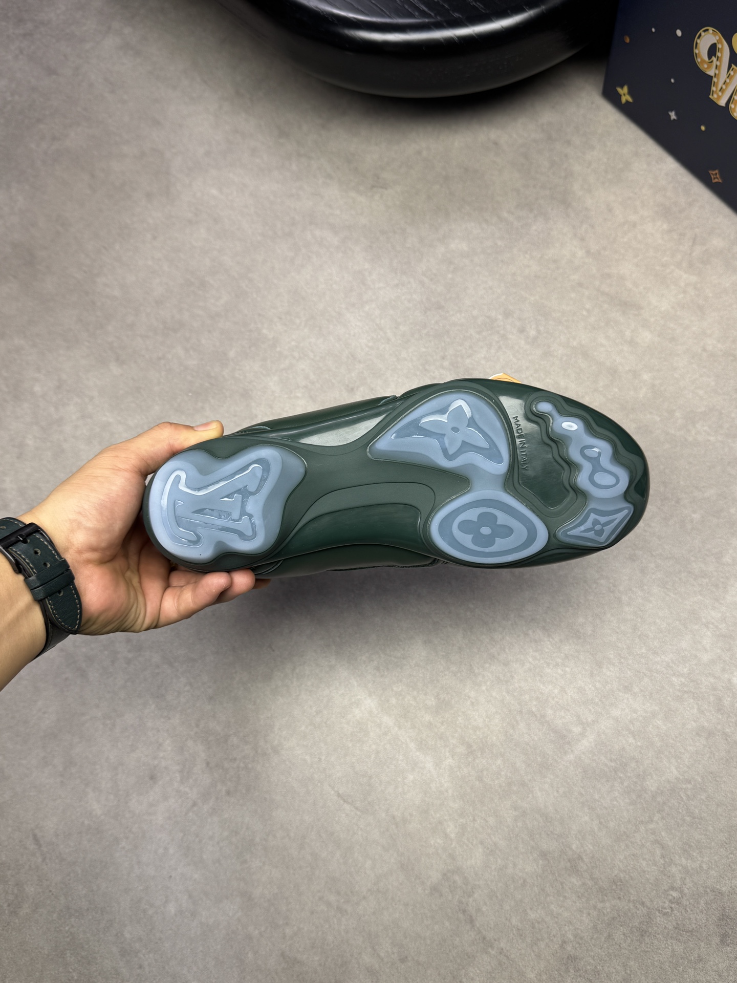 Louis Vuitton Leather Sneakers - Fashionable, Comfortable, and High-Quality 10 i1741890941 8222 0