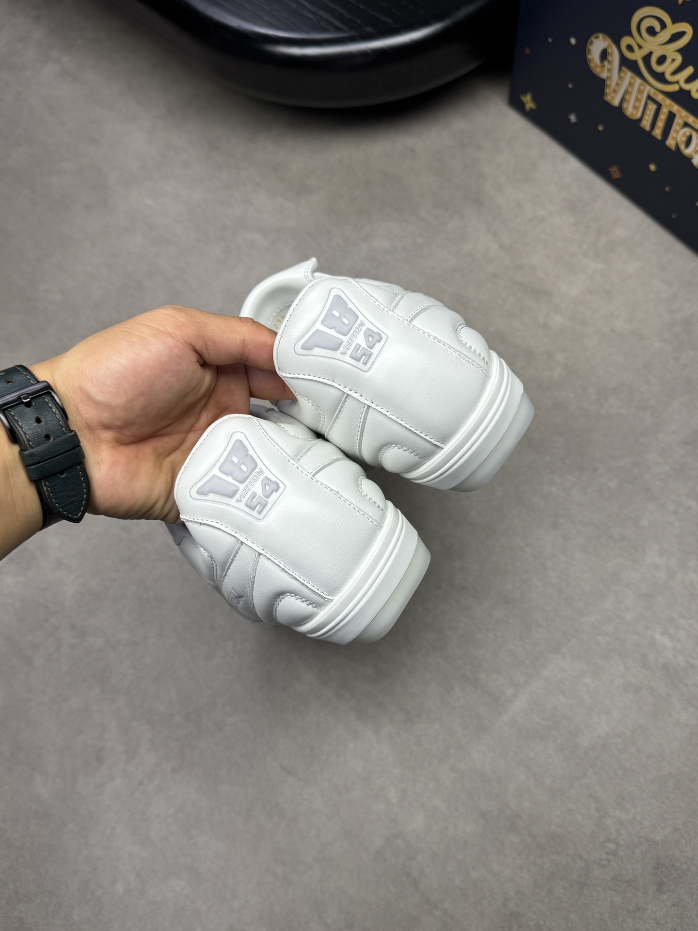 Louis Vuitton White Leather Casual Sneakers,Embroidered Brand Totem, Unisex 9 i1741890954 3349 7