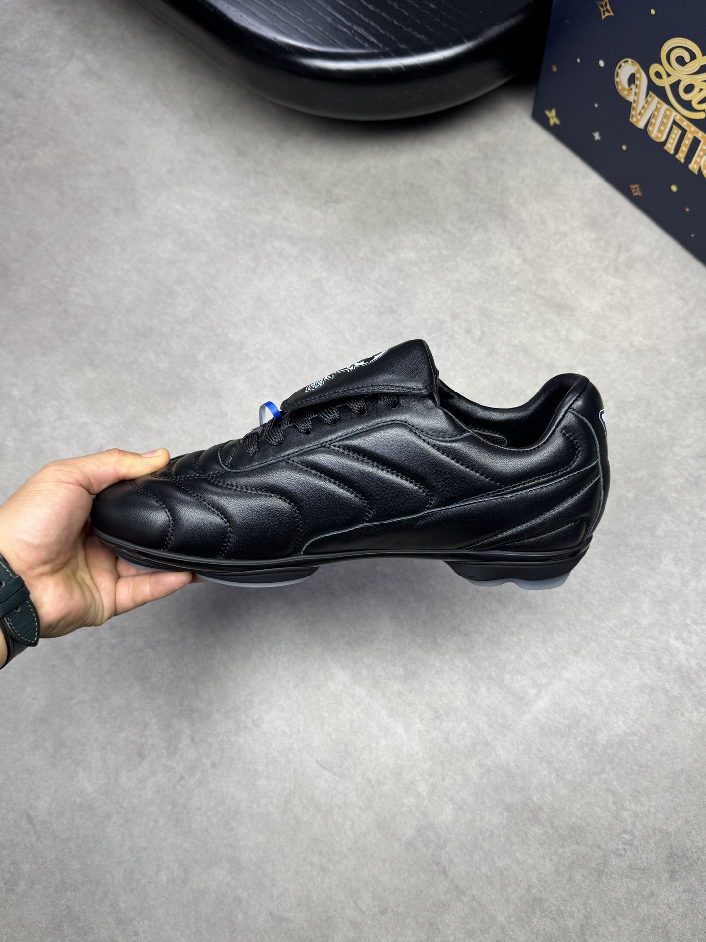 Louis Vuitton Leather Sneakers,Embroidered Logo,L0479,High Quality,Couple Shoes 6 i1741890992 1541 4