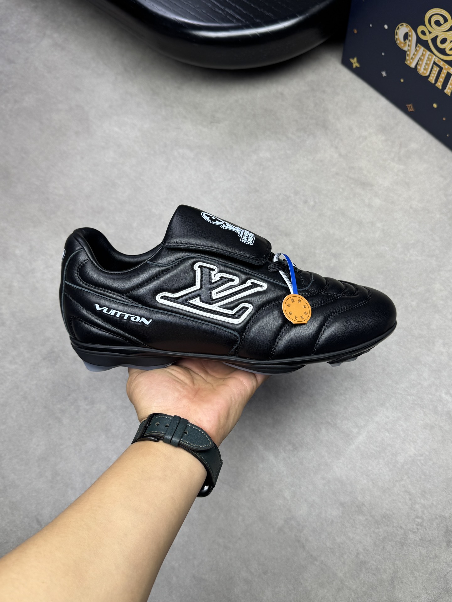 Louis Vuitton Leather Sneakers,Embroidered Logo,L0479,High Quality,Couple Shoes 5 i1741890992 7415 3