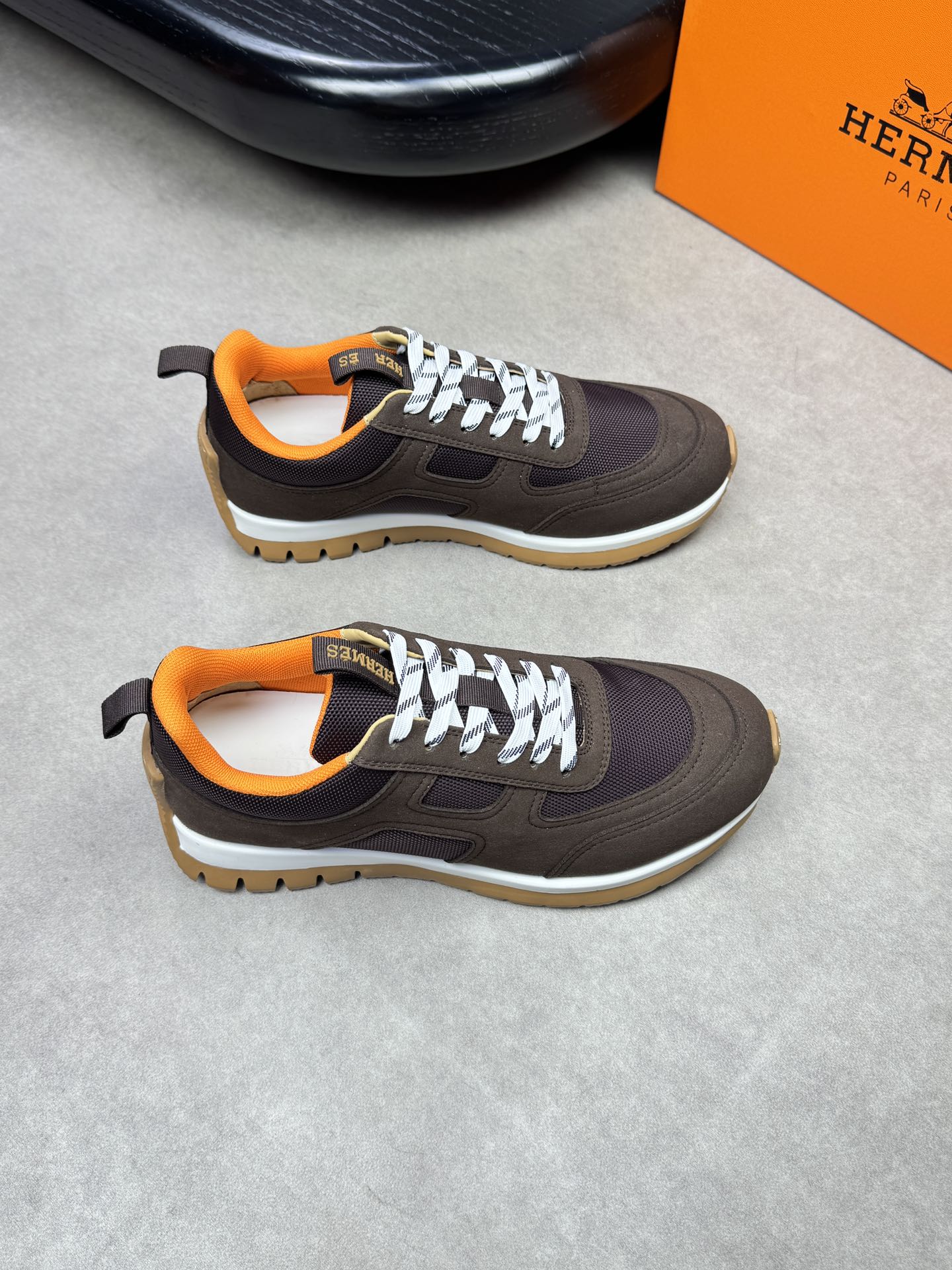 Hermes Men's Brown Suede & Canvas Casual Sneakers Designer H0372