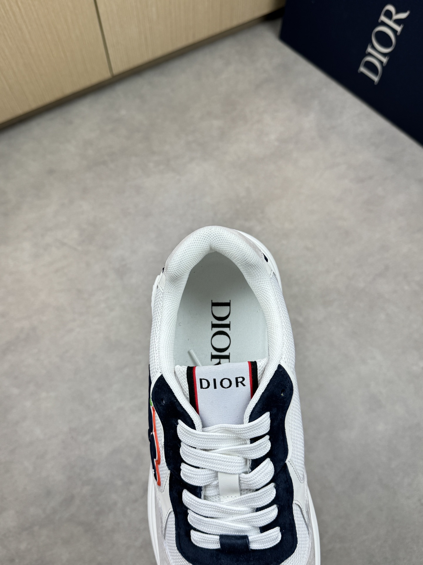 Dior Style Leather Men's Shoes style reference detail image 7 from source 782332
