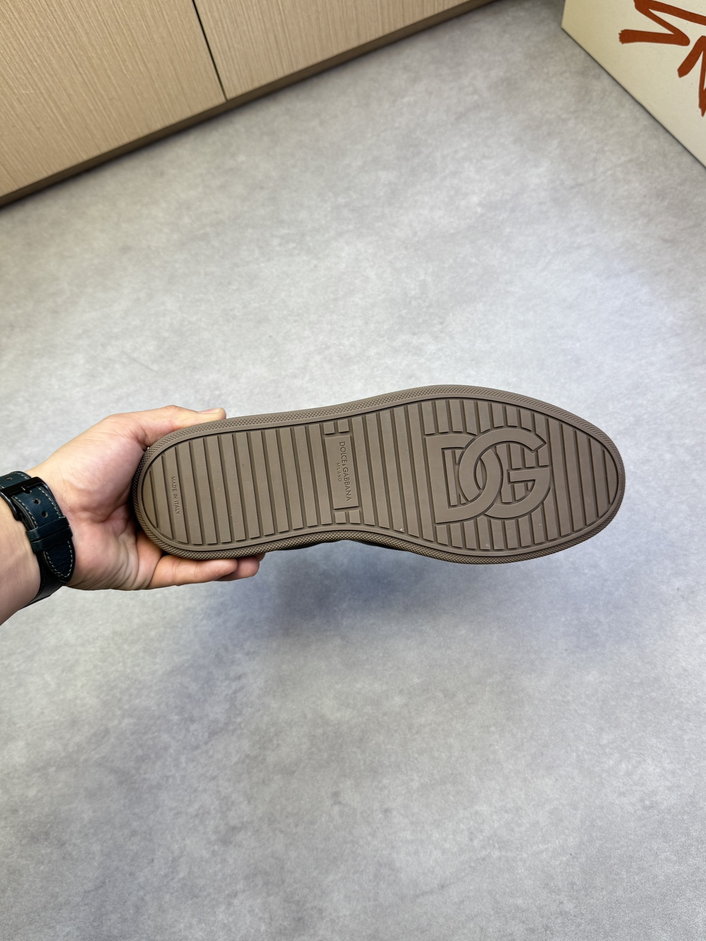 Dolce & Gabbana Leather Sneakers, Casual Style, Comfortable and High Quality 10 i1742678897 3280 8