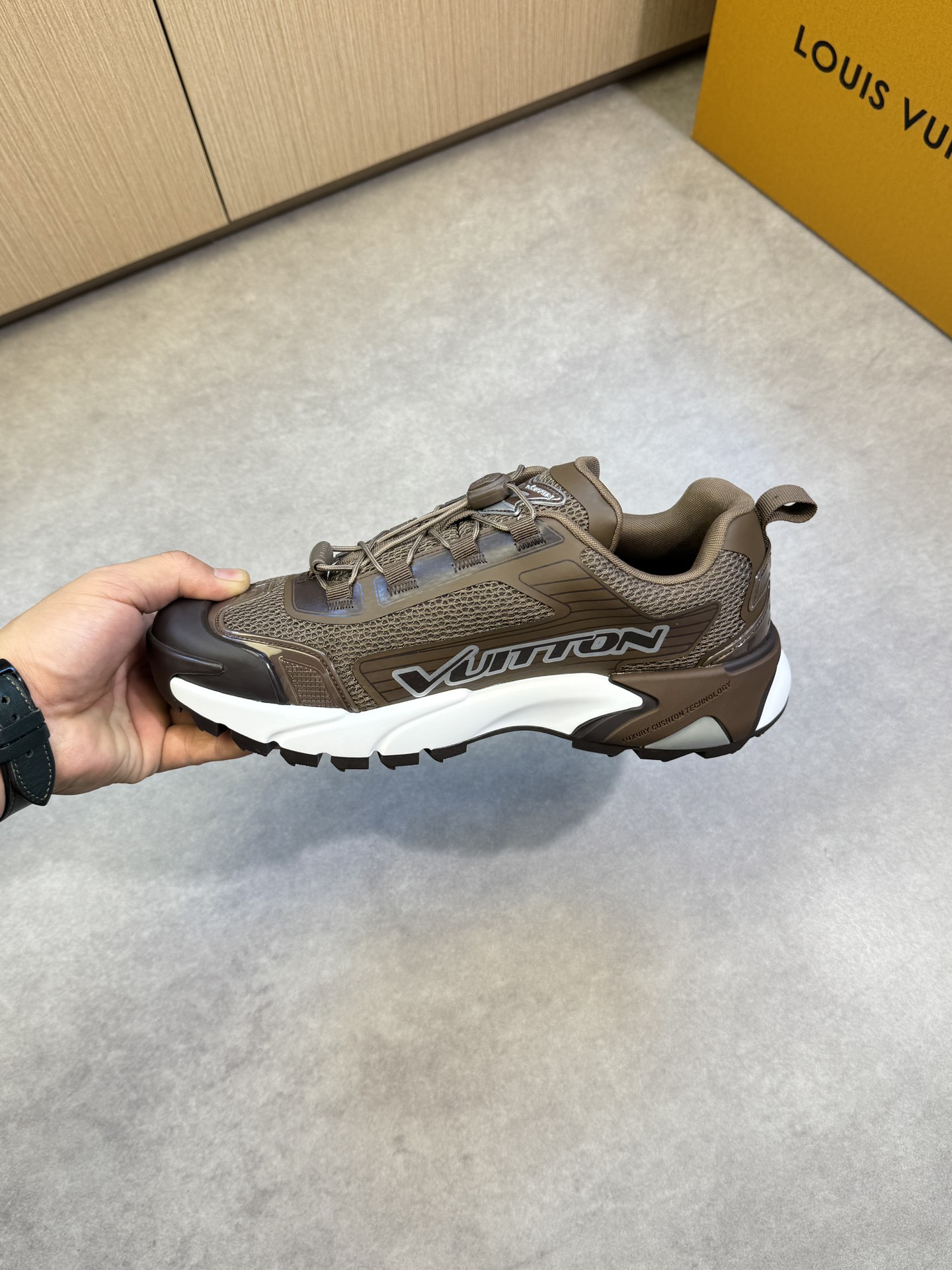 Louis Vuitton Premium Quality Brown Casual Sneakers, Sizes 39-44 6 i1742753233 6781 4